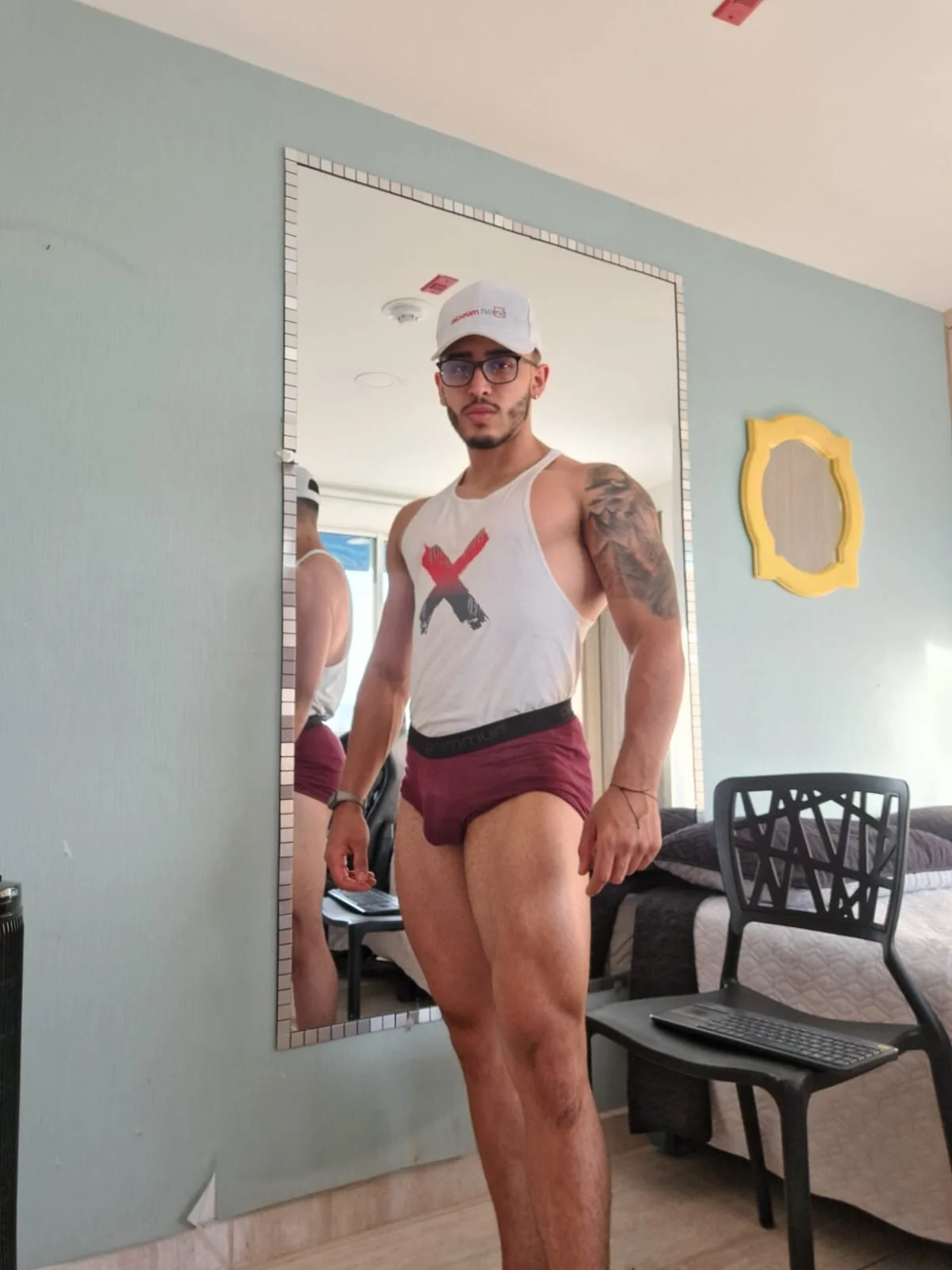 XXX Porn Photo of Nude Liam_Kleiin 28