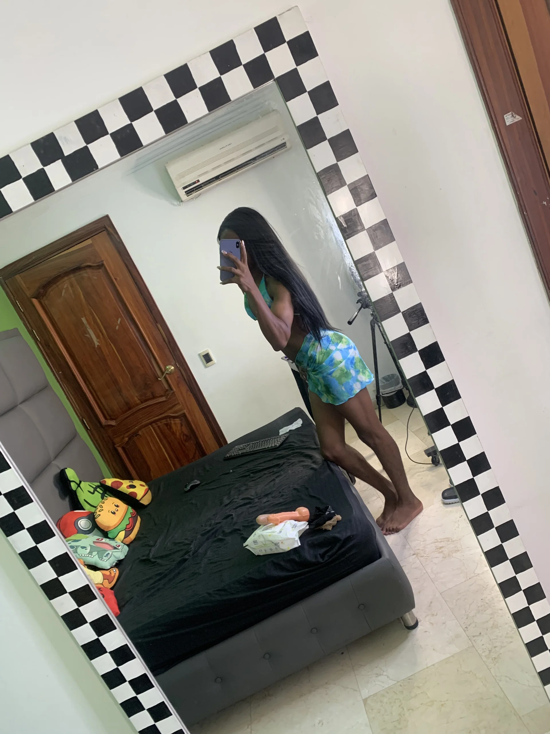 XXX Porn Photo of Nude LA_DIVAZAXX 2