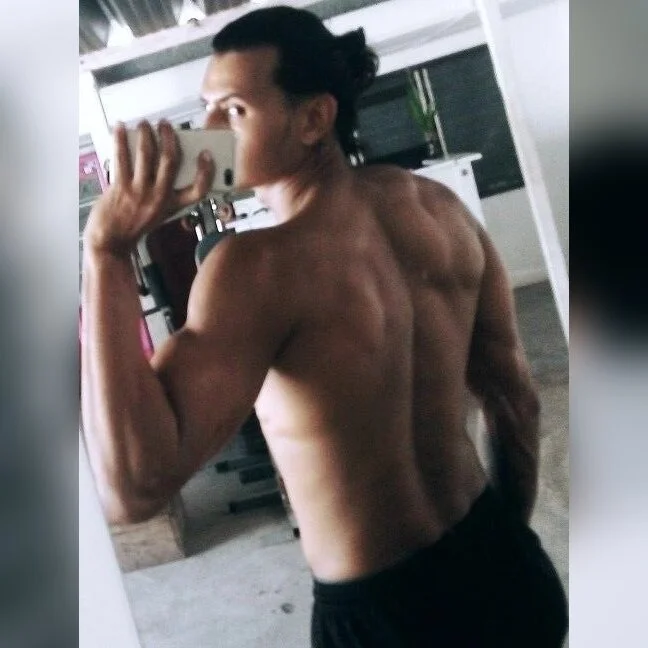 XXX Porn Photo of Nude DrakeVega 2