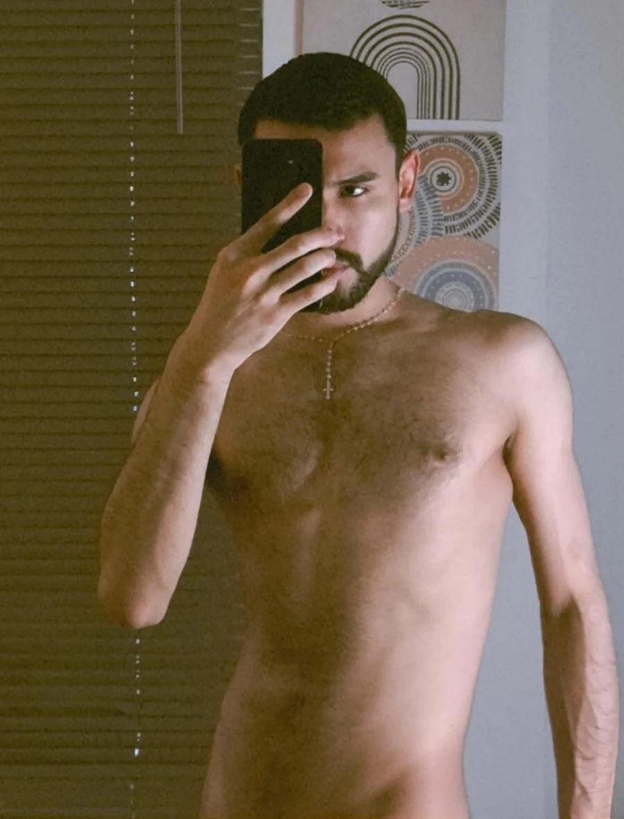 XXX Porn Photo of Nude AxelClark_S 2