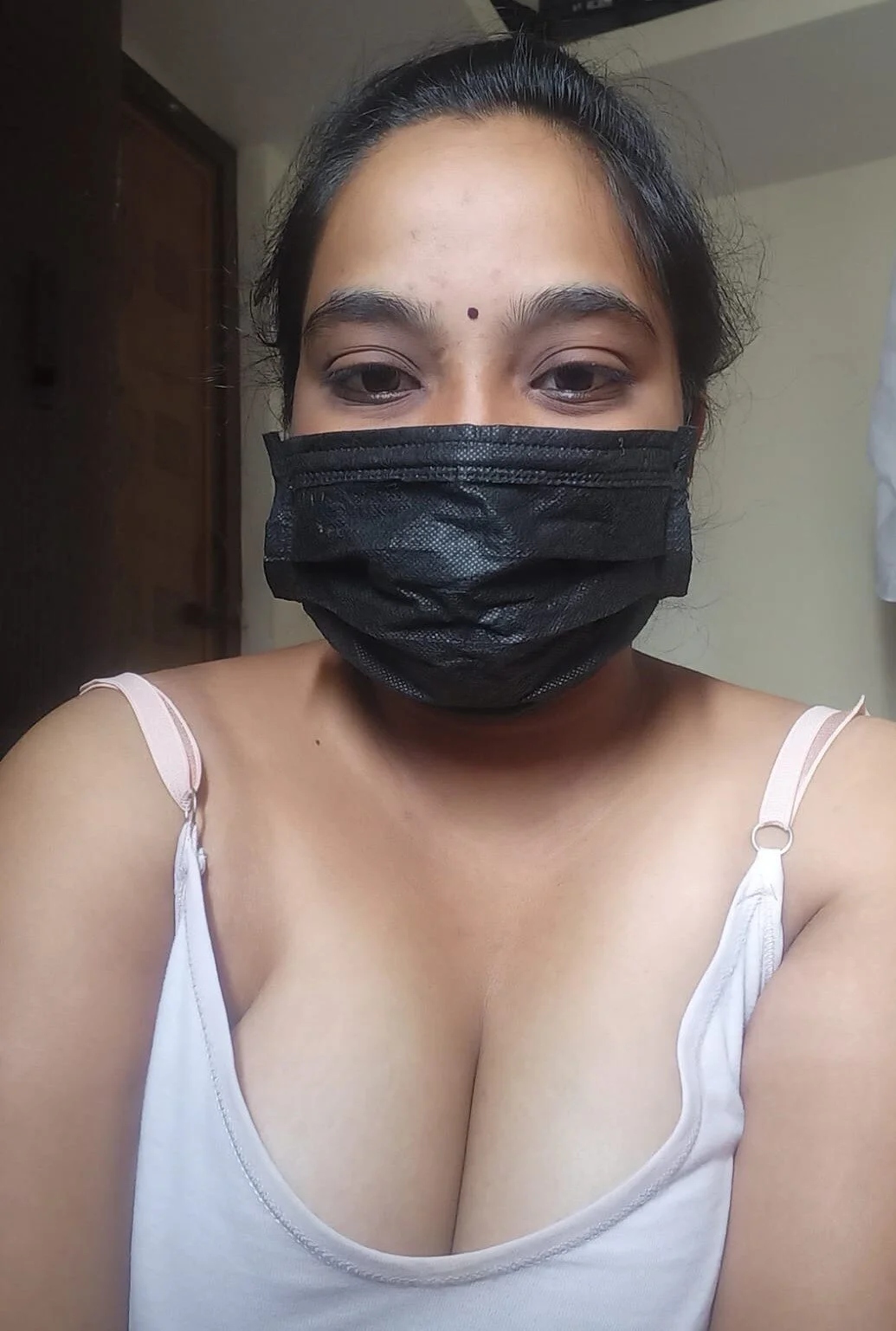 XXX Porn Photo of Nude Mathi_cam 1