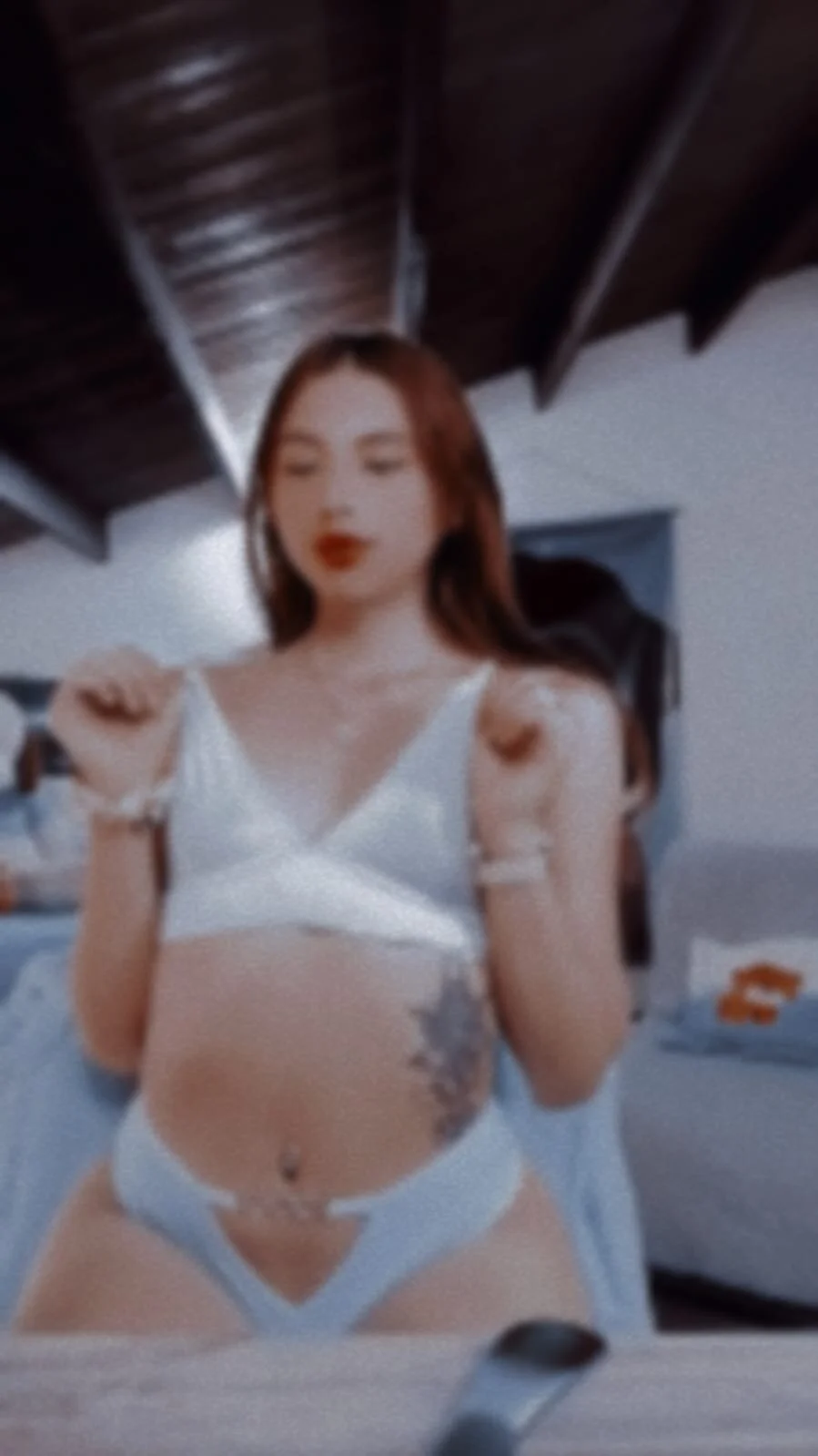LuluKiss_