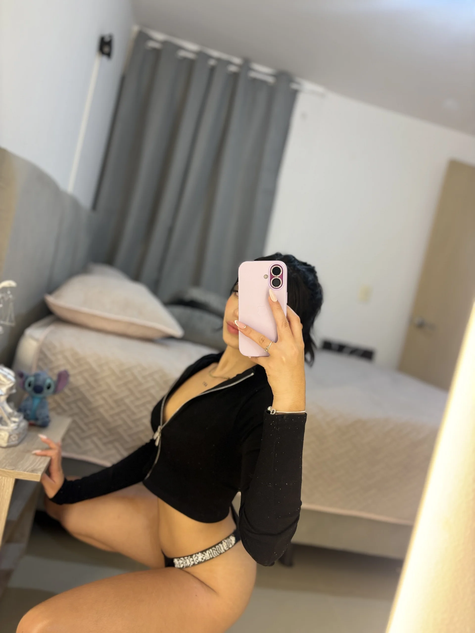 XXX Porn Photo of Nude Zaray_star 4