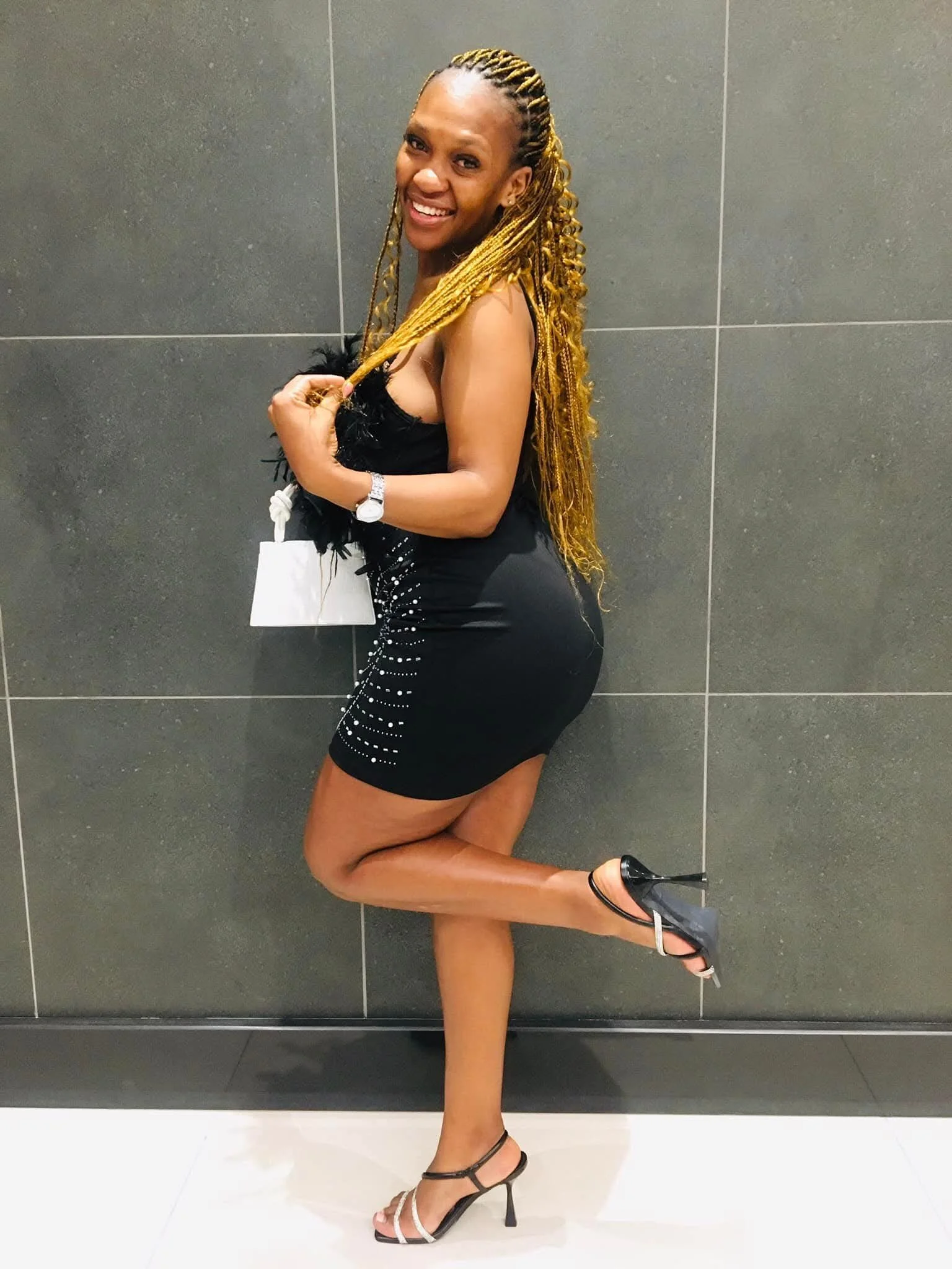 XXX Porn Photo of Nude OnionBooty3573 11