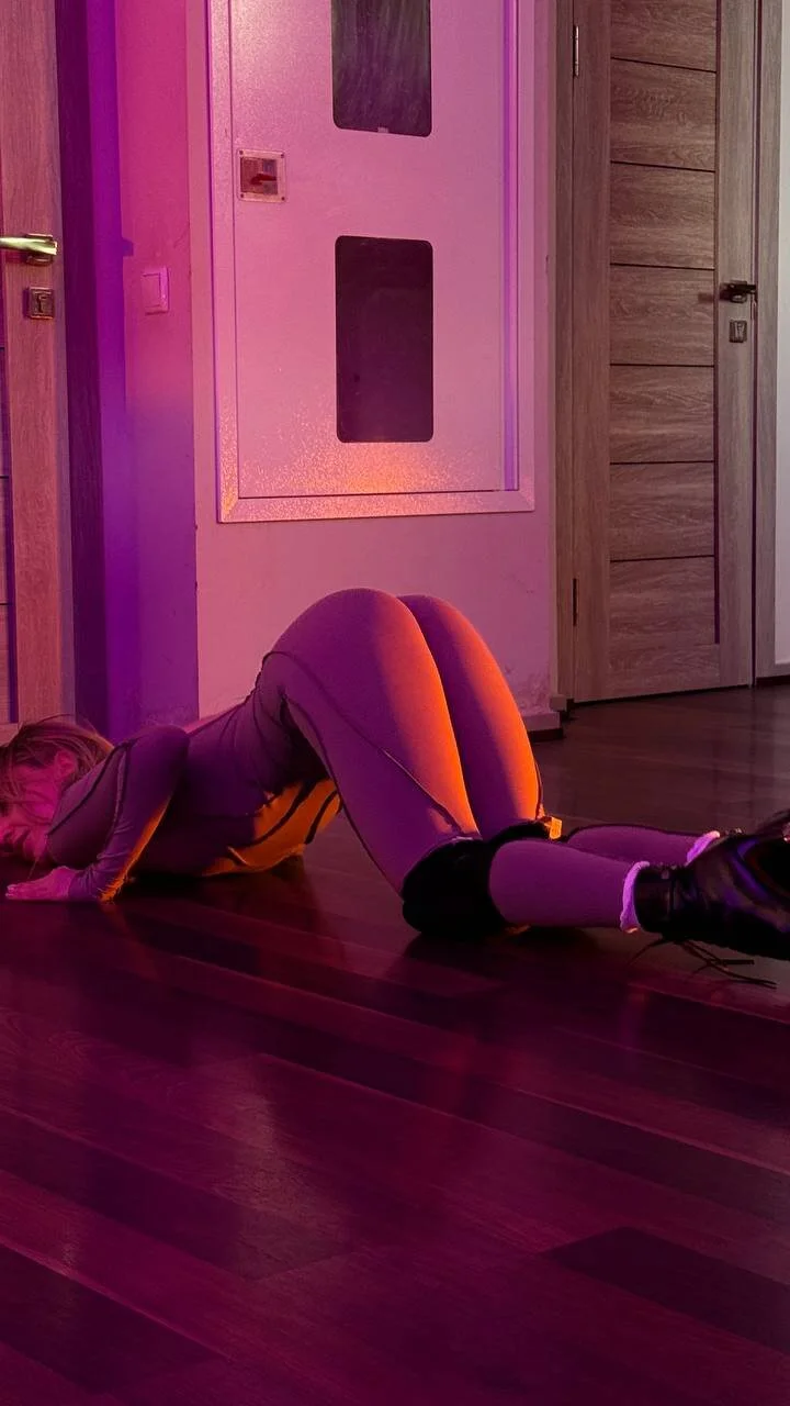 XXX Porn Photo of Nude Emely_Moon 4