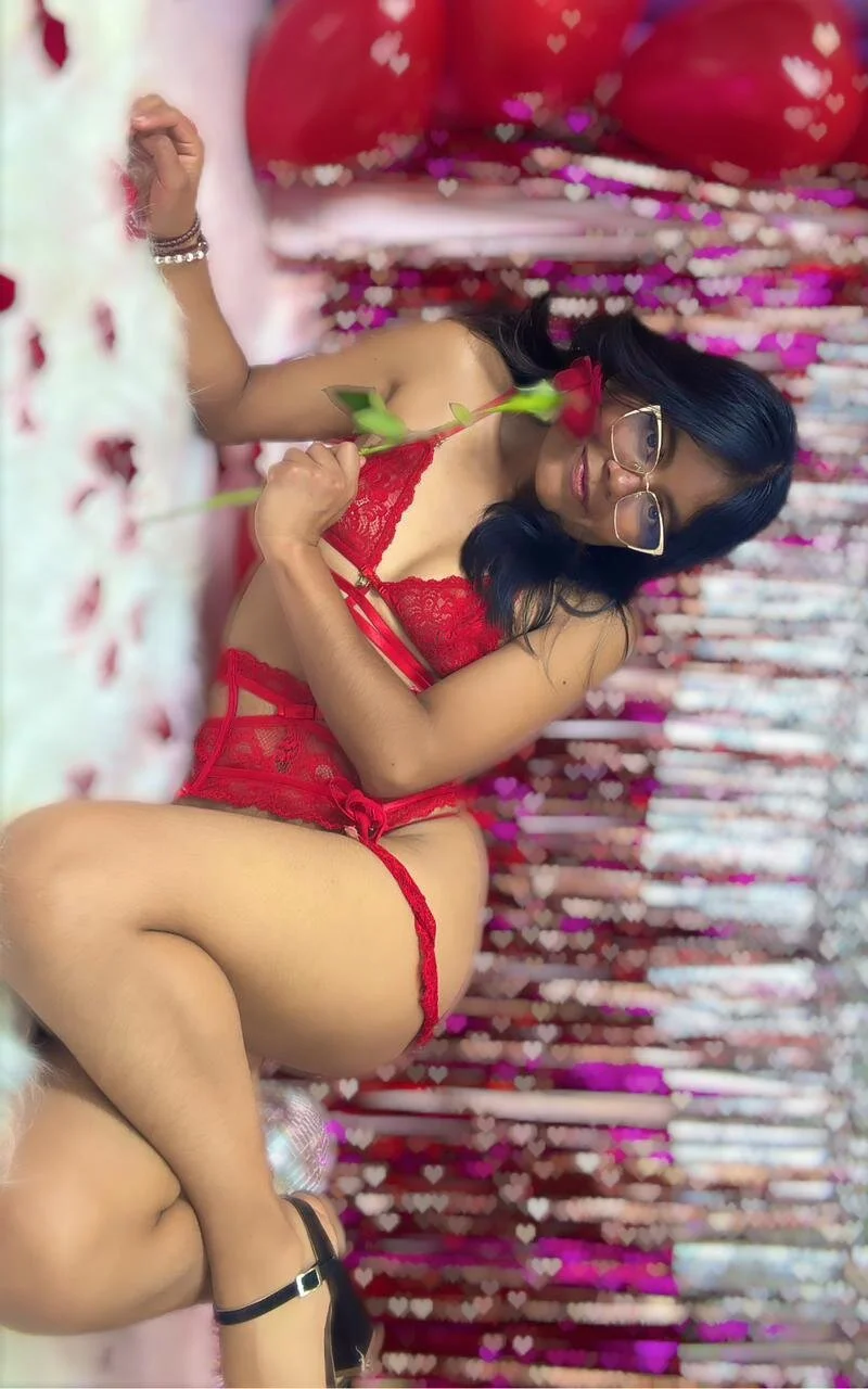 XXX Porn Photo of Nude luna_velveth 36