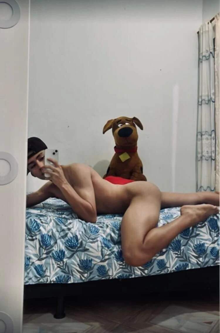 XXX Porn Photo of Nude Eman_Wave 16