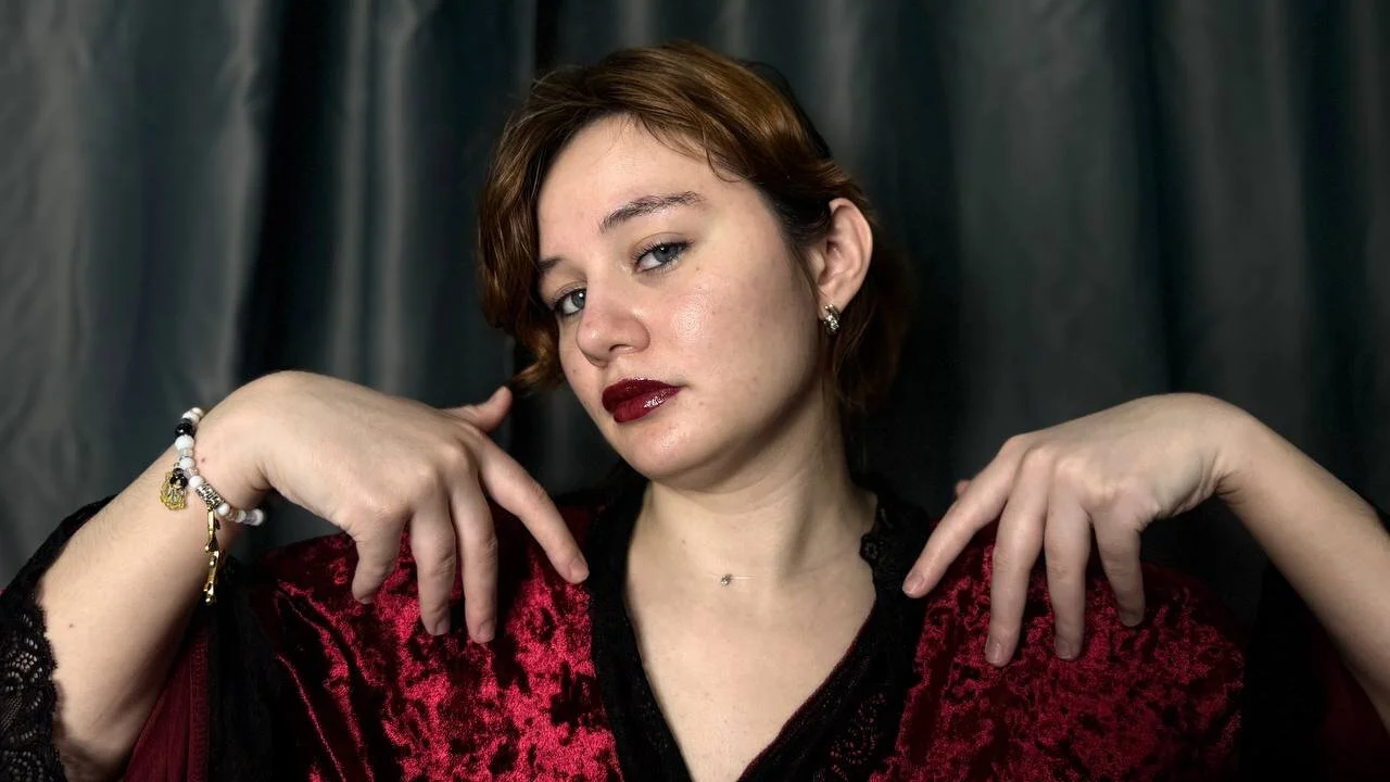 XXX Porn Photo of Nude ElizabethRedWings 14