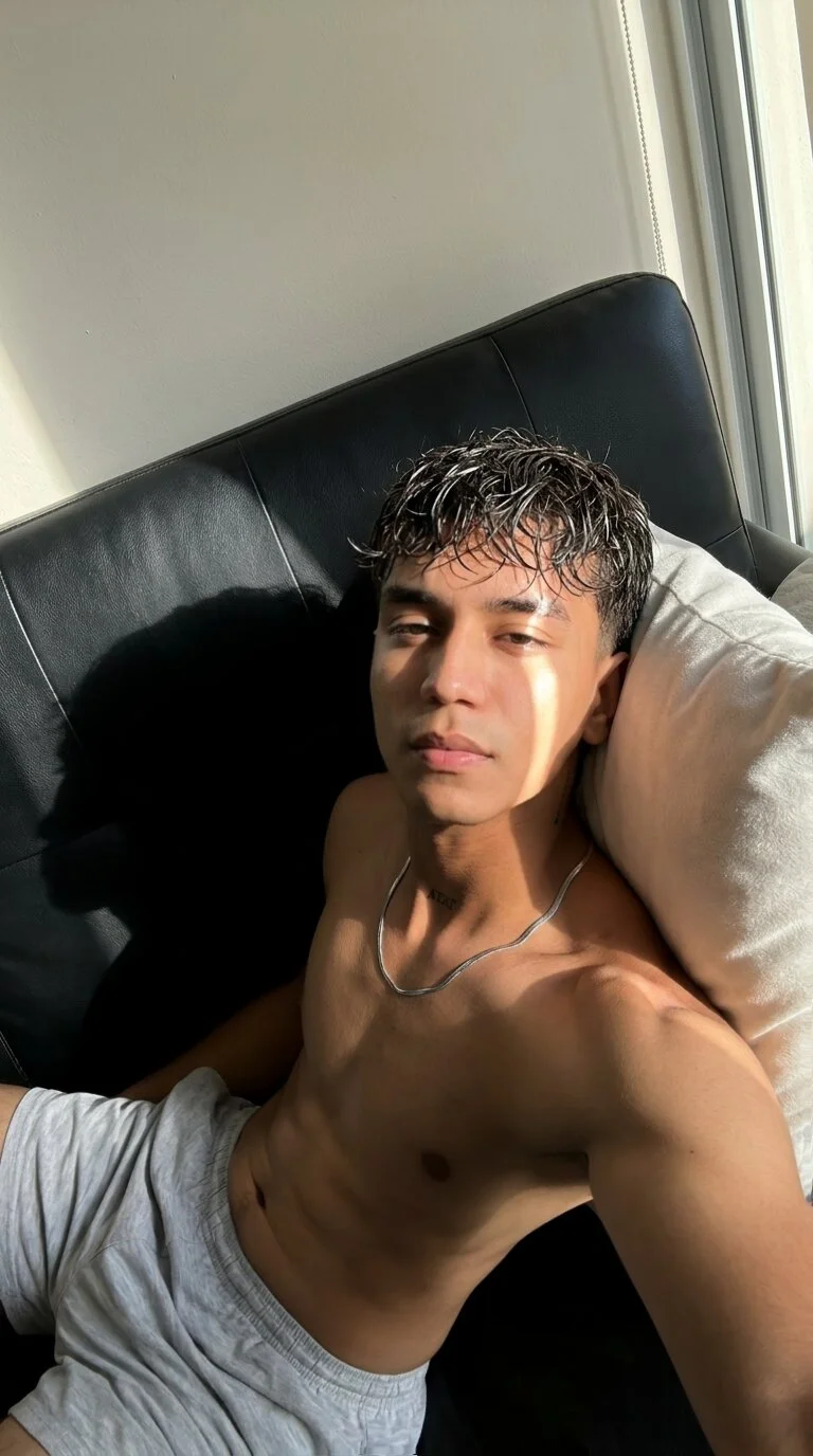 XXX Porn Photo of Nude Damien_Howard 37