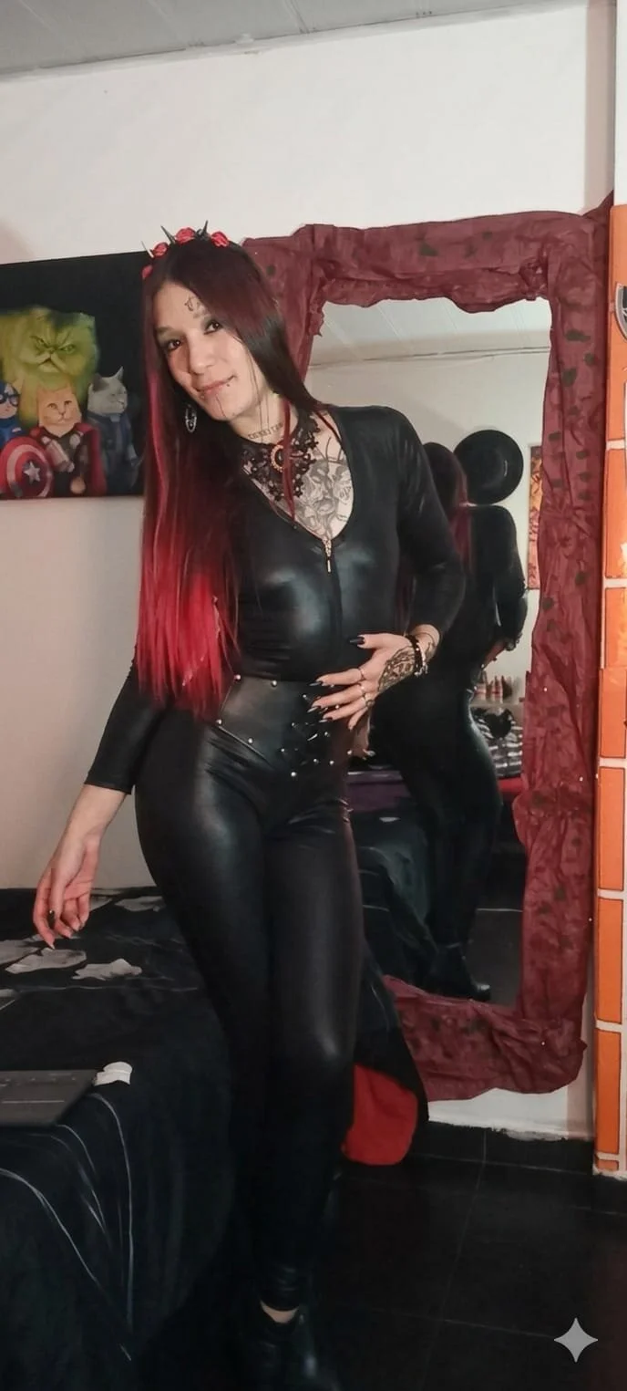 XXX Porn Photo of Nude freyjalodbrok 3
