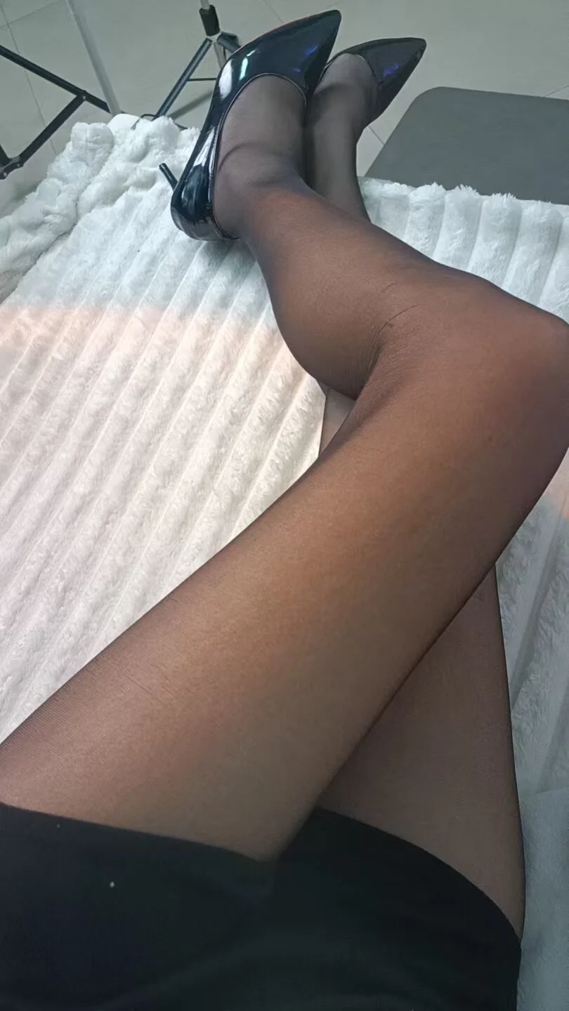 XXX Porn Photo of Nude YIWA-2000 1