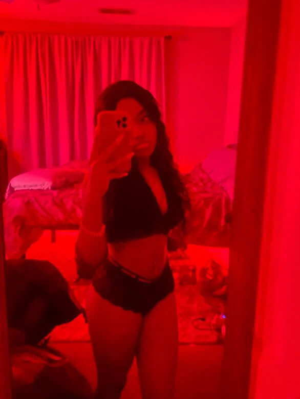 XXX Porn Photo of Nude lifeoftt_19xx 138