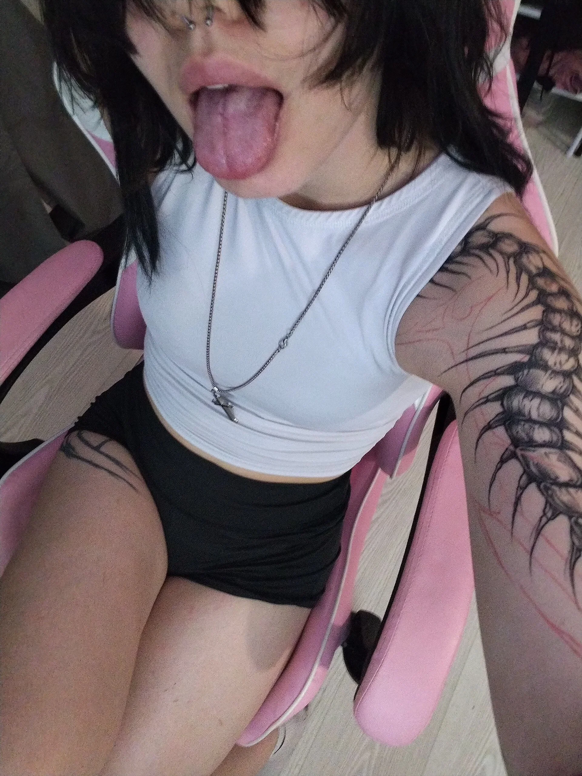 XXX Porn Photo of Nude VeIvetLure 2