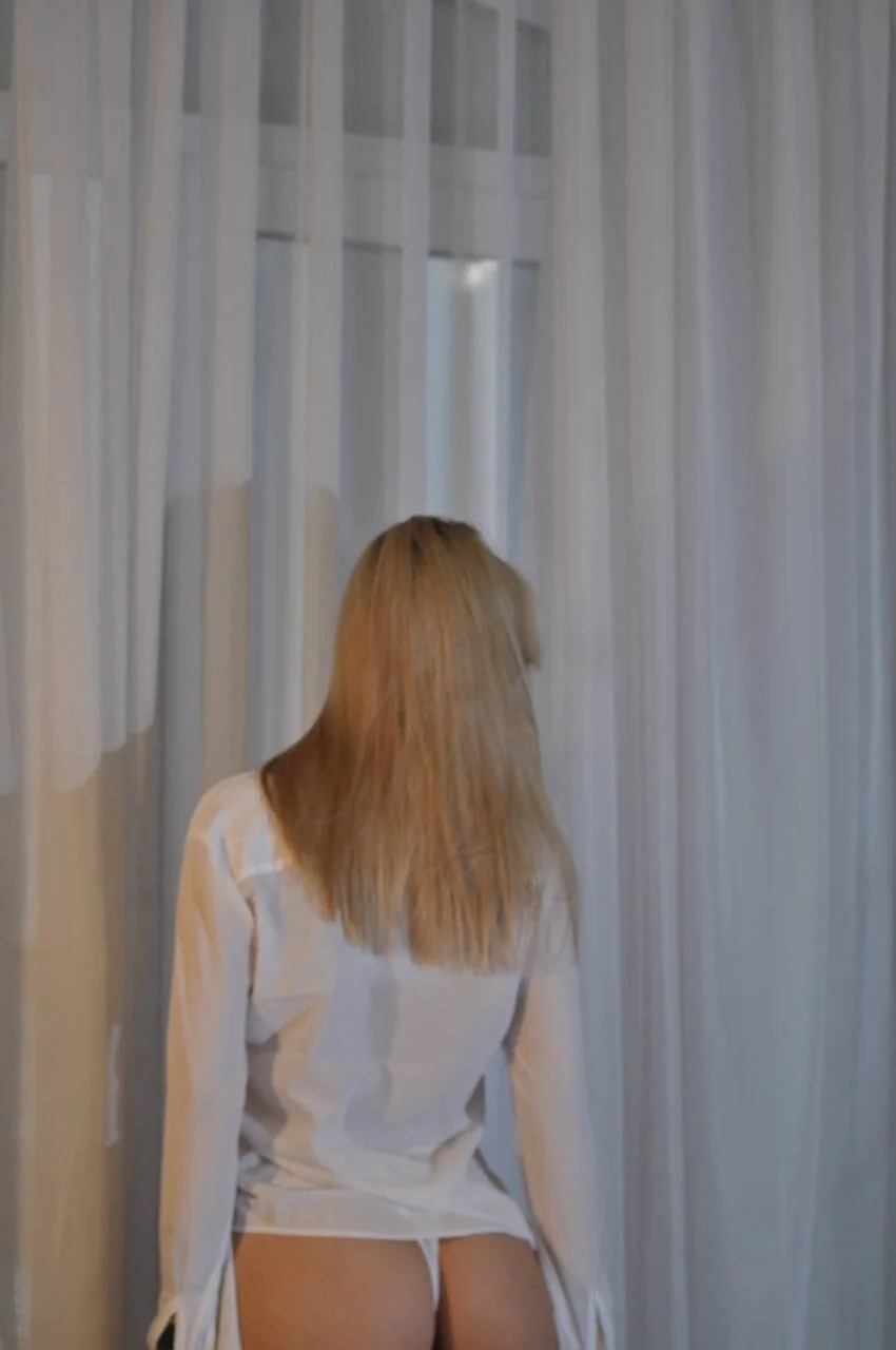 XXX Porn Photo of Nude Bella_svon 9