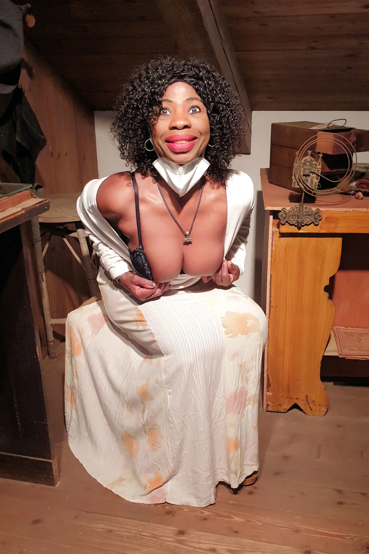 XXX Porn Photo of Nude Samira_Lips 35