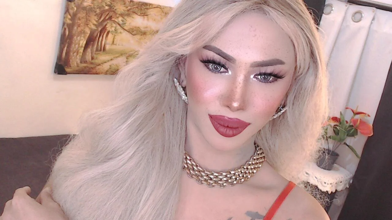 XXX Porn Photo of Nude Your_gorgeous_amanda_ts 1