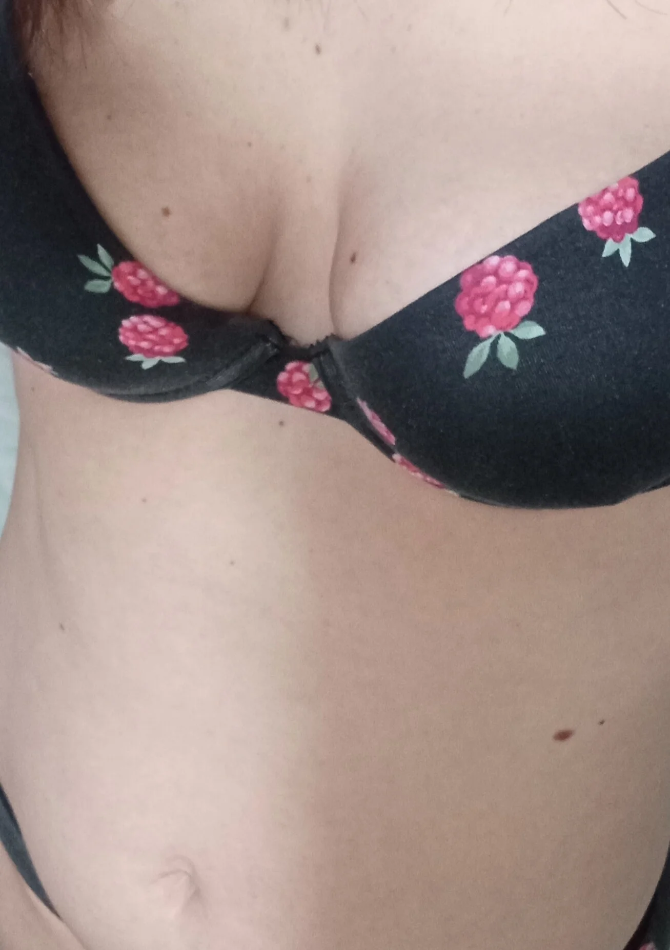 XXX Porn Photo of Nude gatitachula93 3