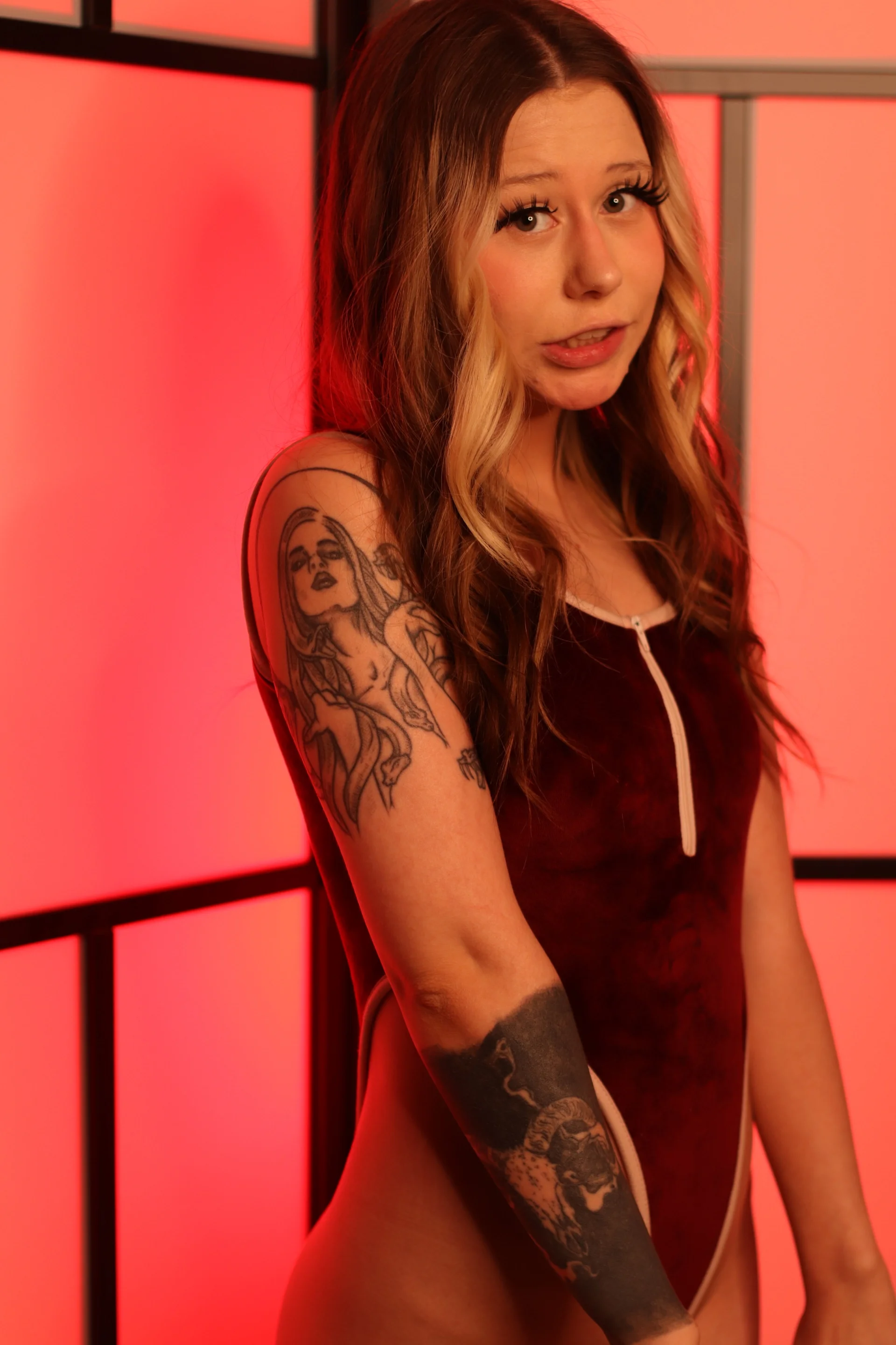XXX Porn Photo of Nude Shiny_Lily 19