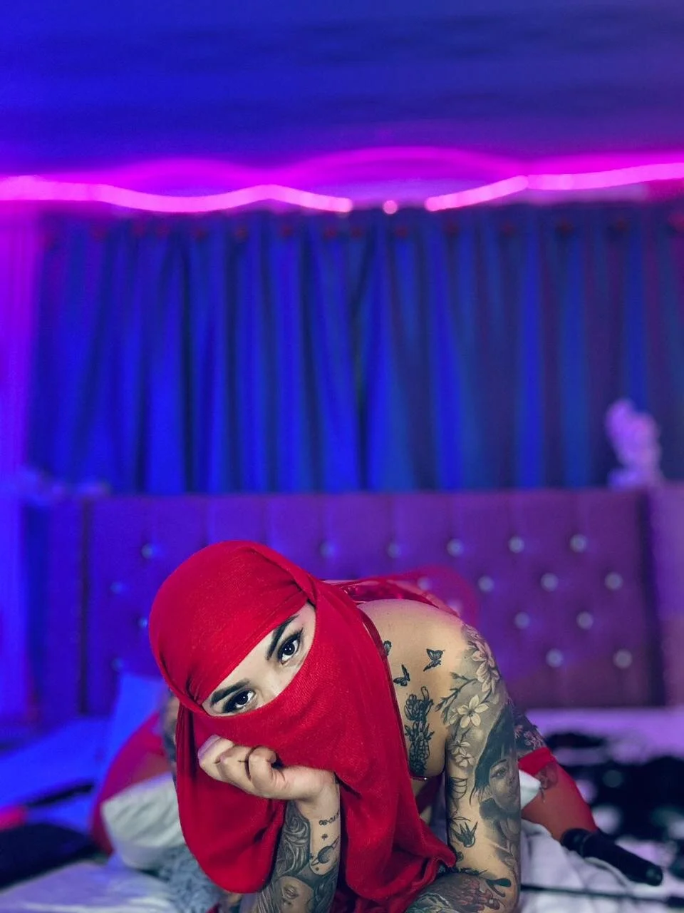 XXX Porn Photo of Nude Nayla-Mouna 81