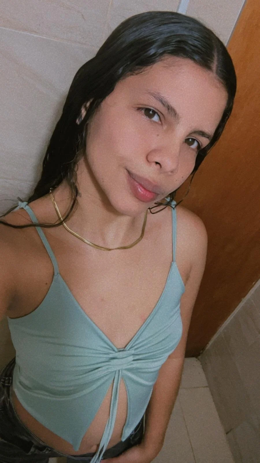 XXX Porn Photo of Nude fiorellaskinny18 20
