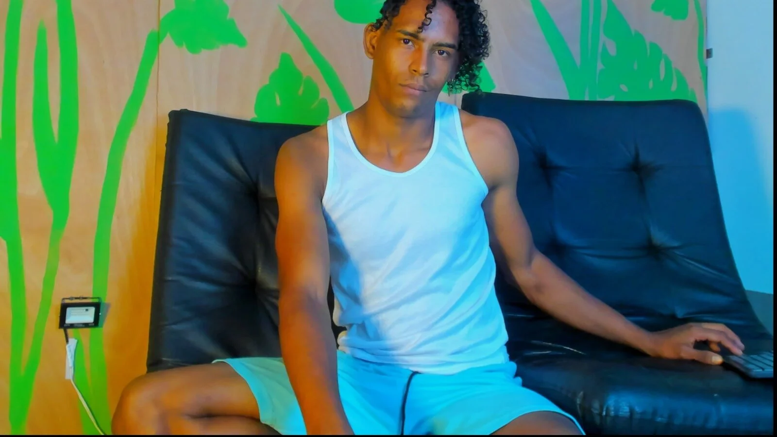 XXX Porn Photo of Nude Ethan_Blazes 19