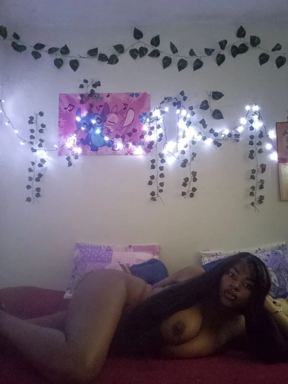 XXX Porn Photo of Nude lyssyhorny 1