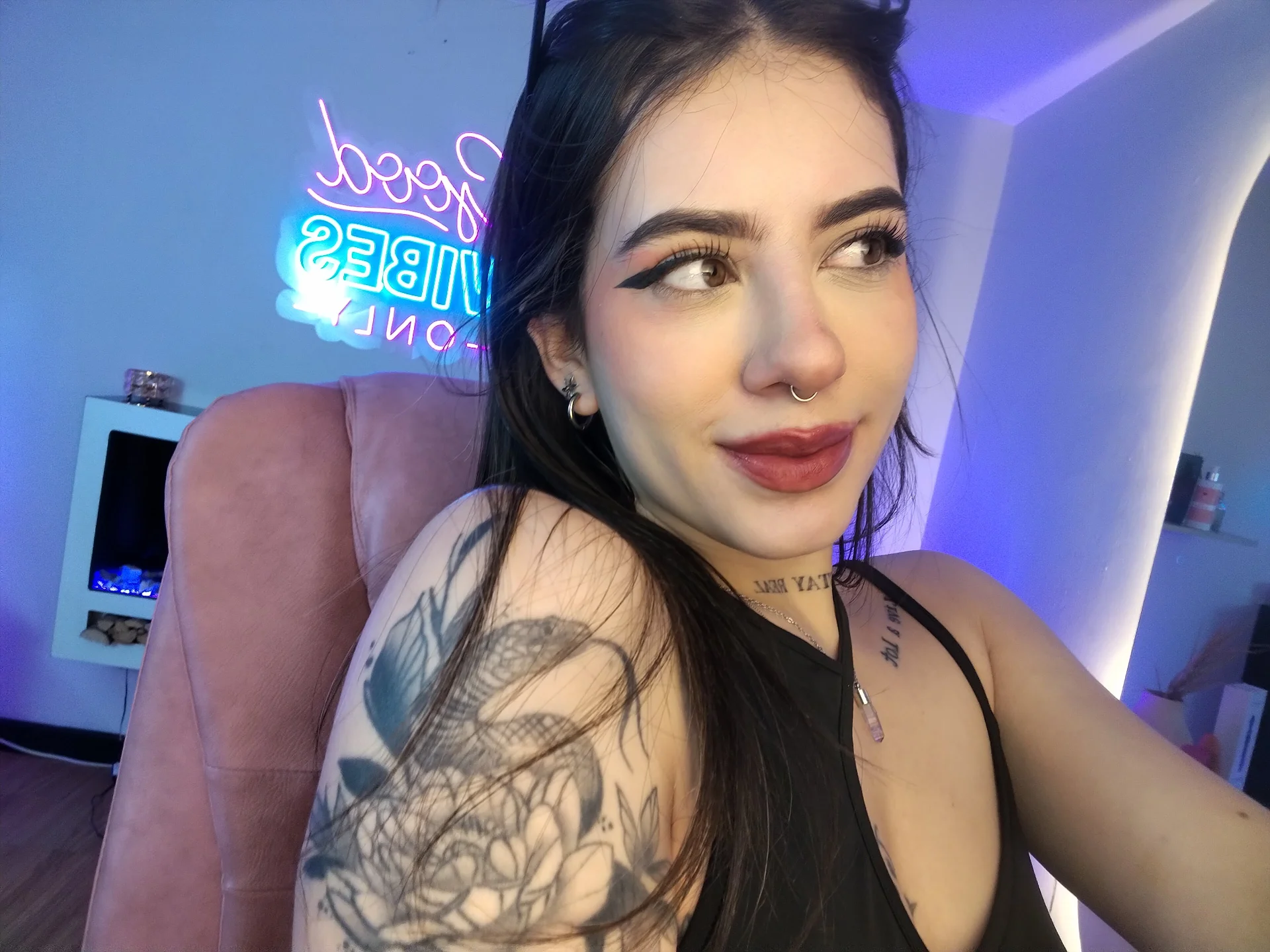 XXX Porn Photo of Nude Alice_Vixen 172