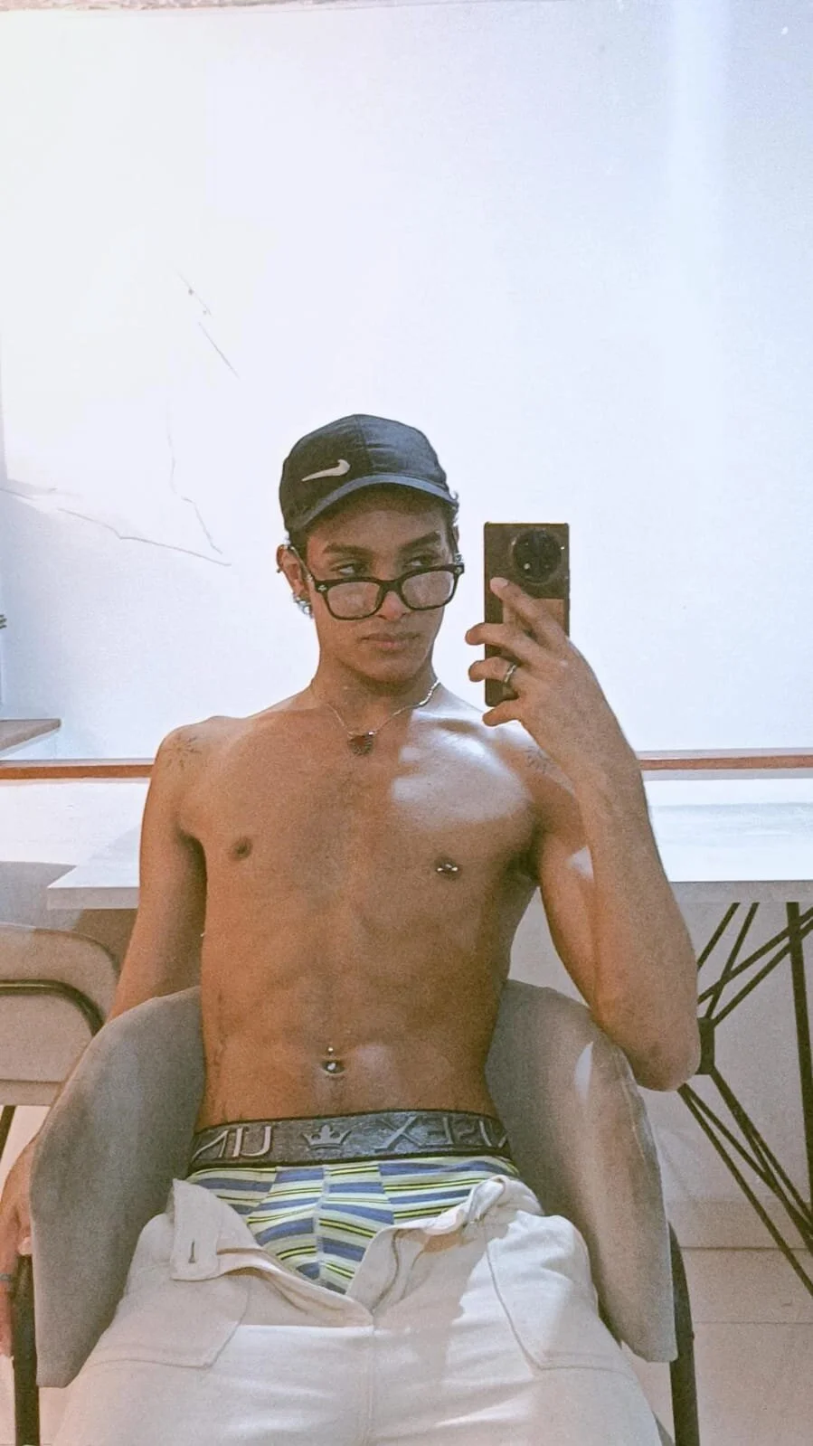 XXX Porn Photo of Nude andres_hot9 5