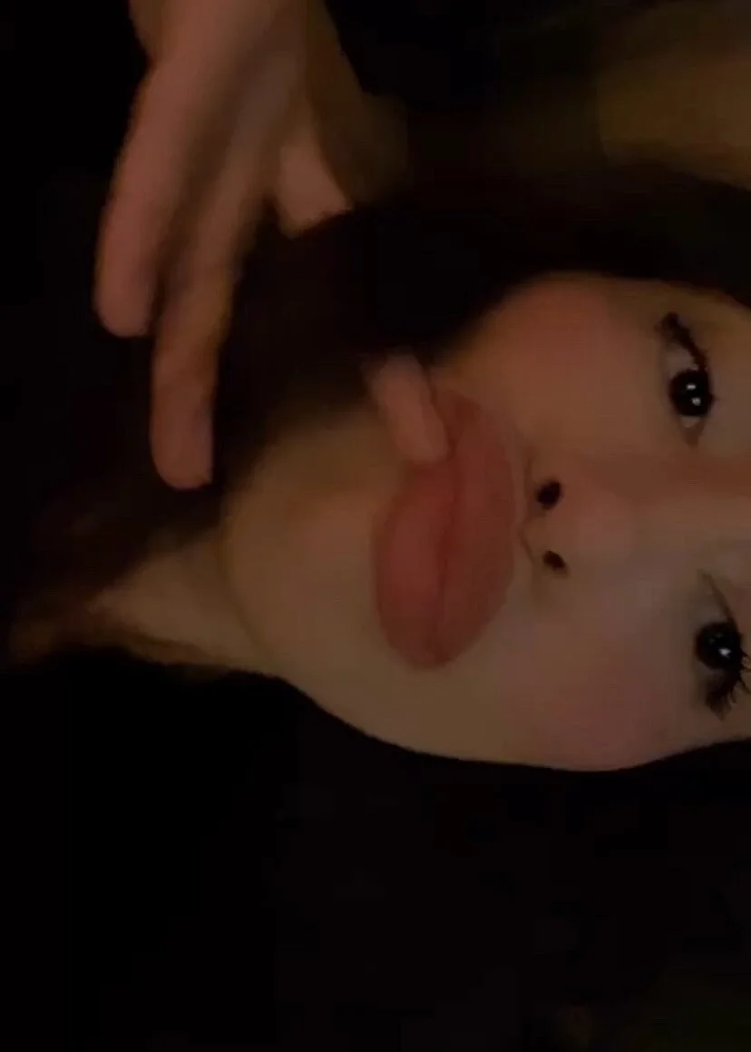 XXX Porn Photo of Nude 6Cutefox9 4