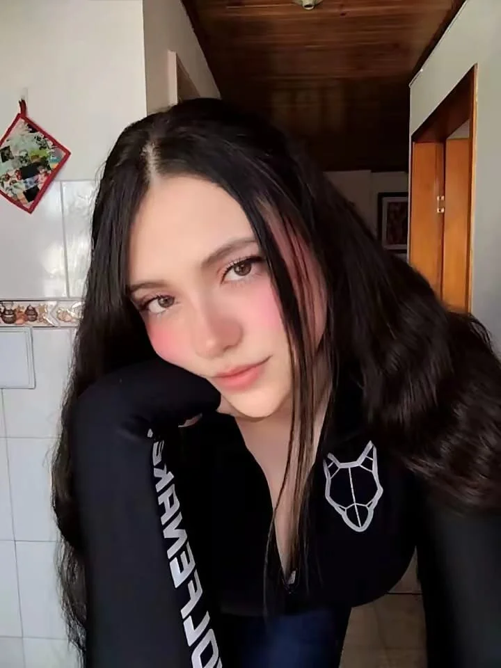 XXX Porn Photo of Nude Angelie_Rosebrm 1