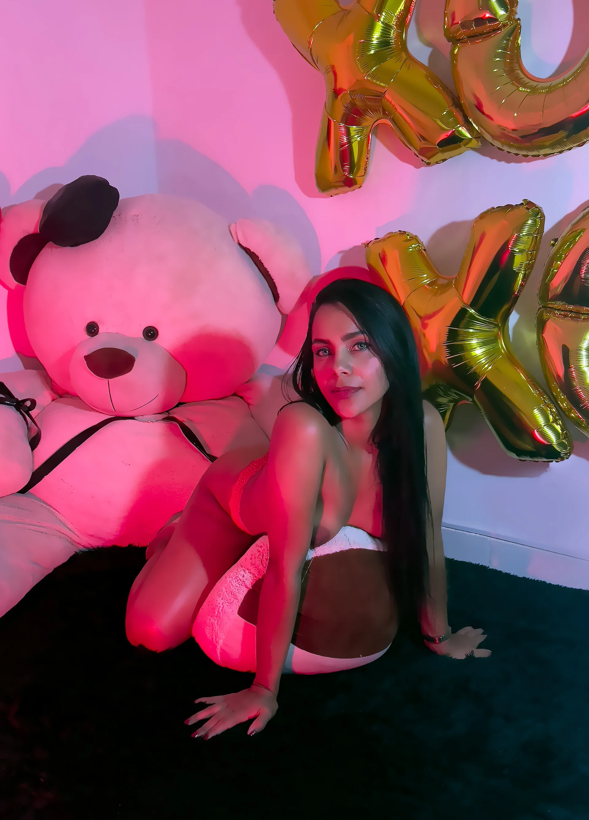 XXX Porn Photo of Nude luna_brown7 8