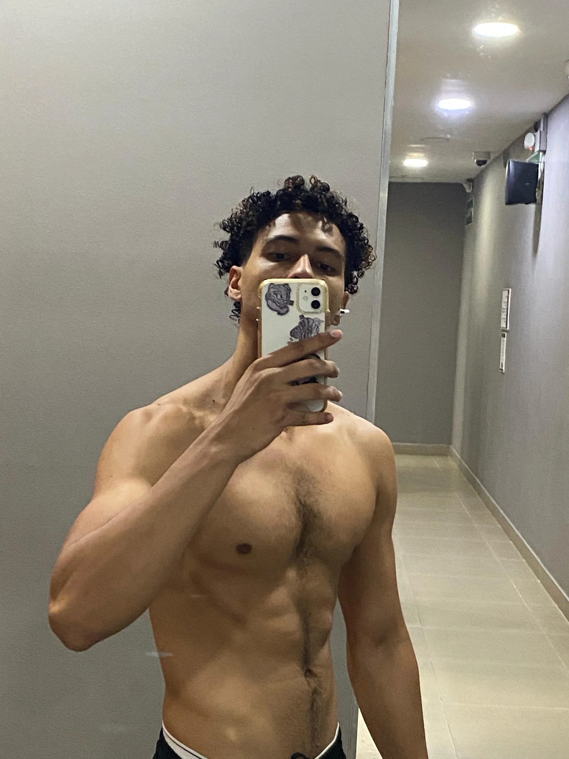 Kris_Khalifa69