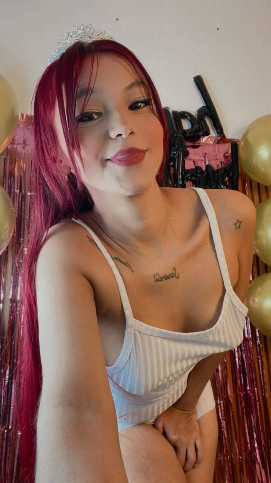 XXX Porn Photo of Nude gime_lara 192