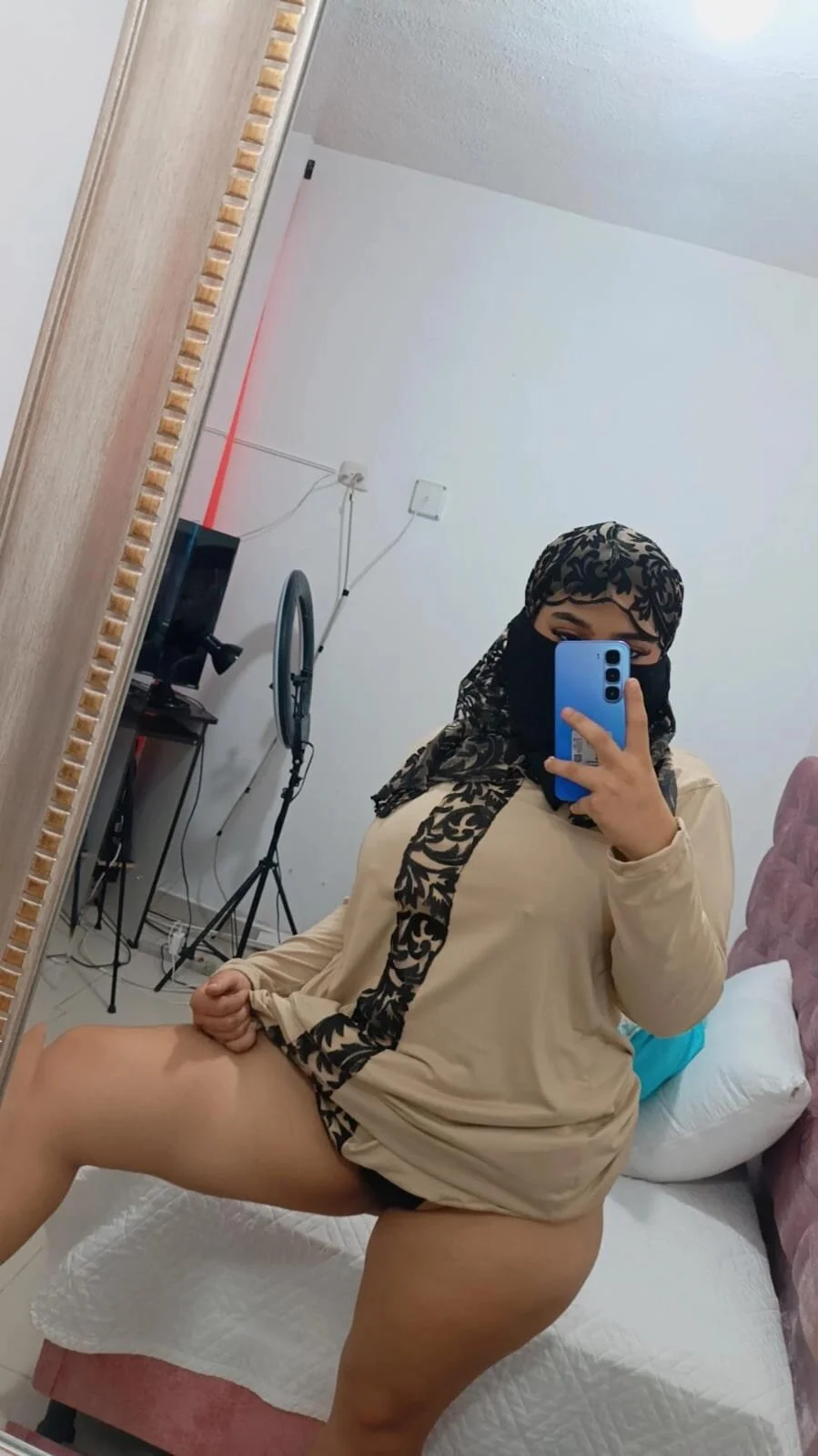 XXX Porn Photo of Nude Inaya_Khalifa 30
