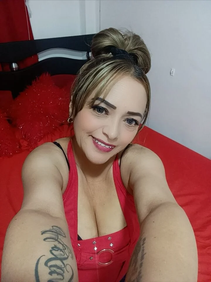 XXX Porn Photo of Nude dirty_lady17 1
