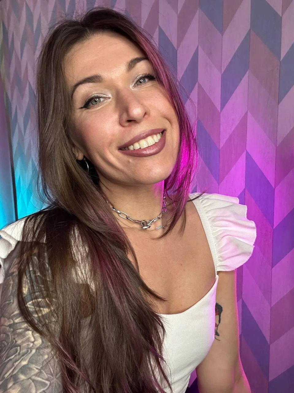 XXX Porn Photo of Nude ReginaFoXXXy 4