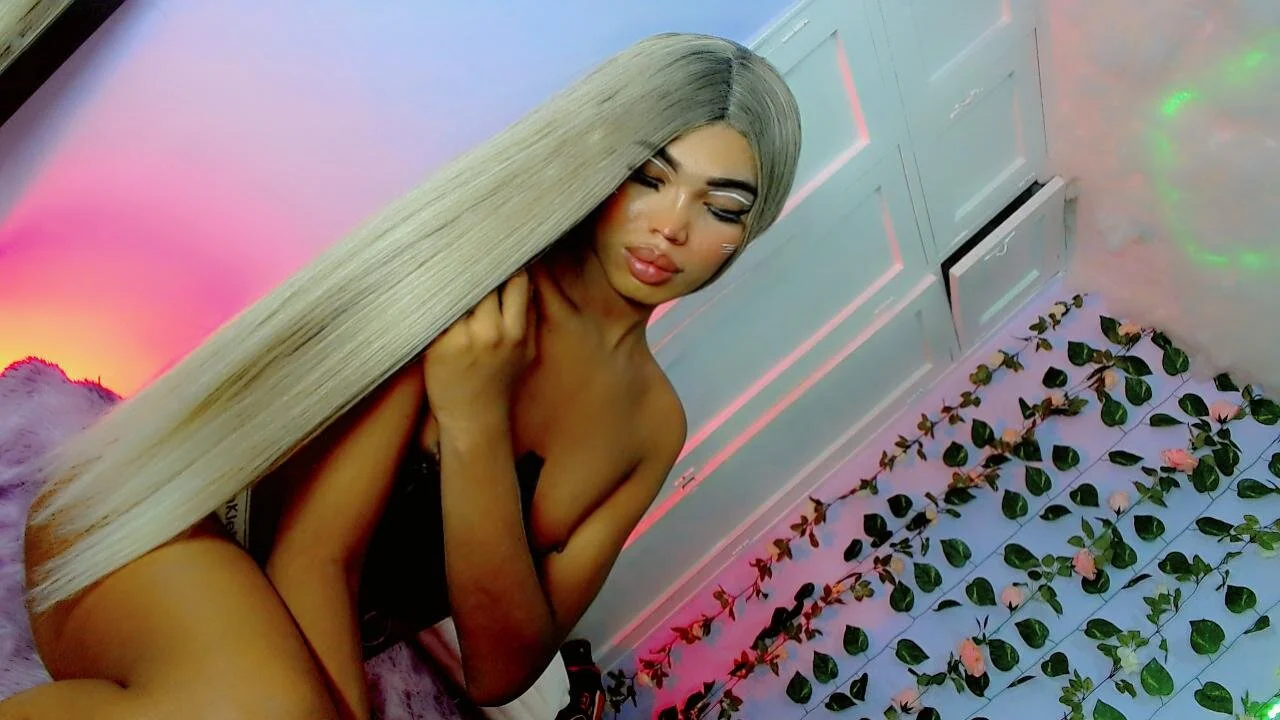 XXX Porn Photo of Nude Aishasexy18 18