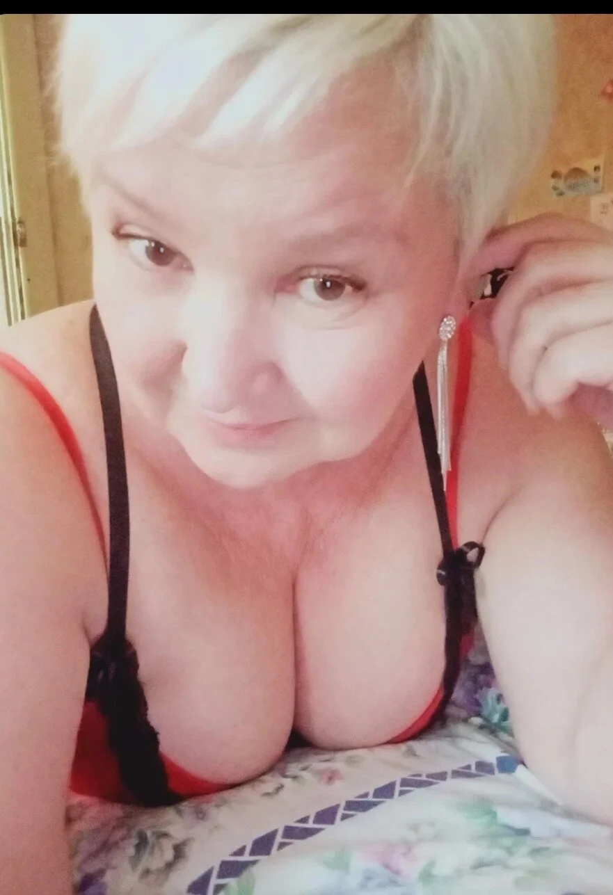 XXX Porn Photo of Nude ForgetMeNot555 6