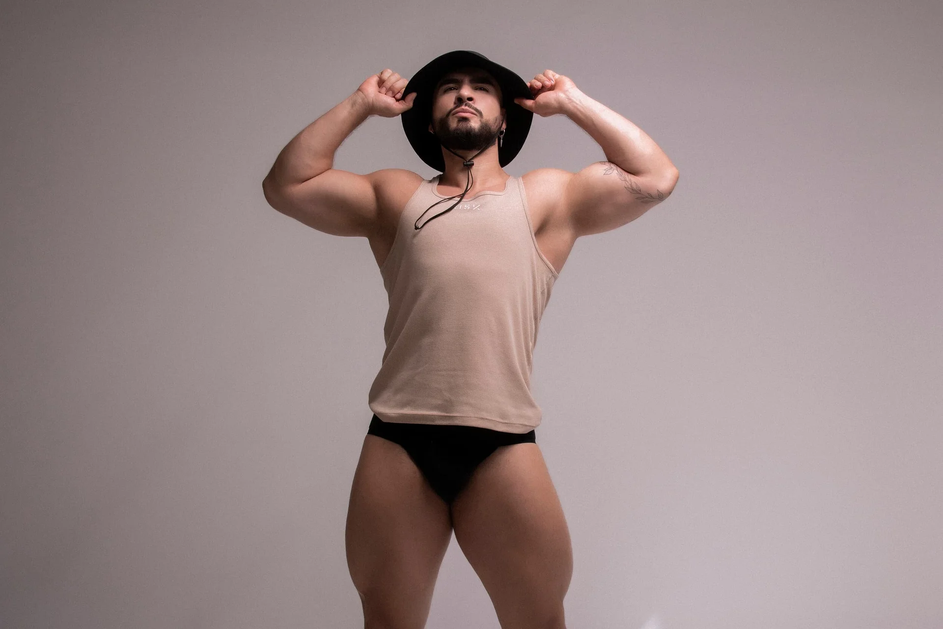 XXX Porn Photo of Nude Axell_Night 10