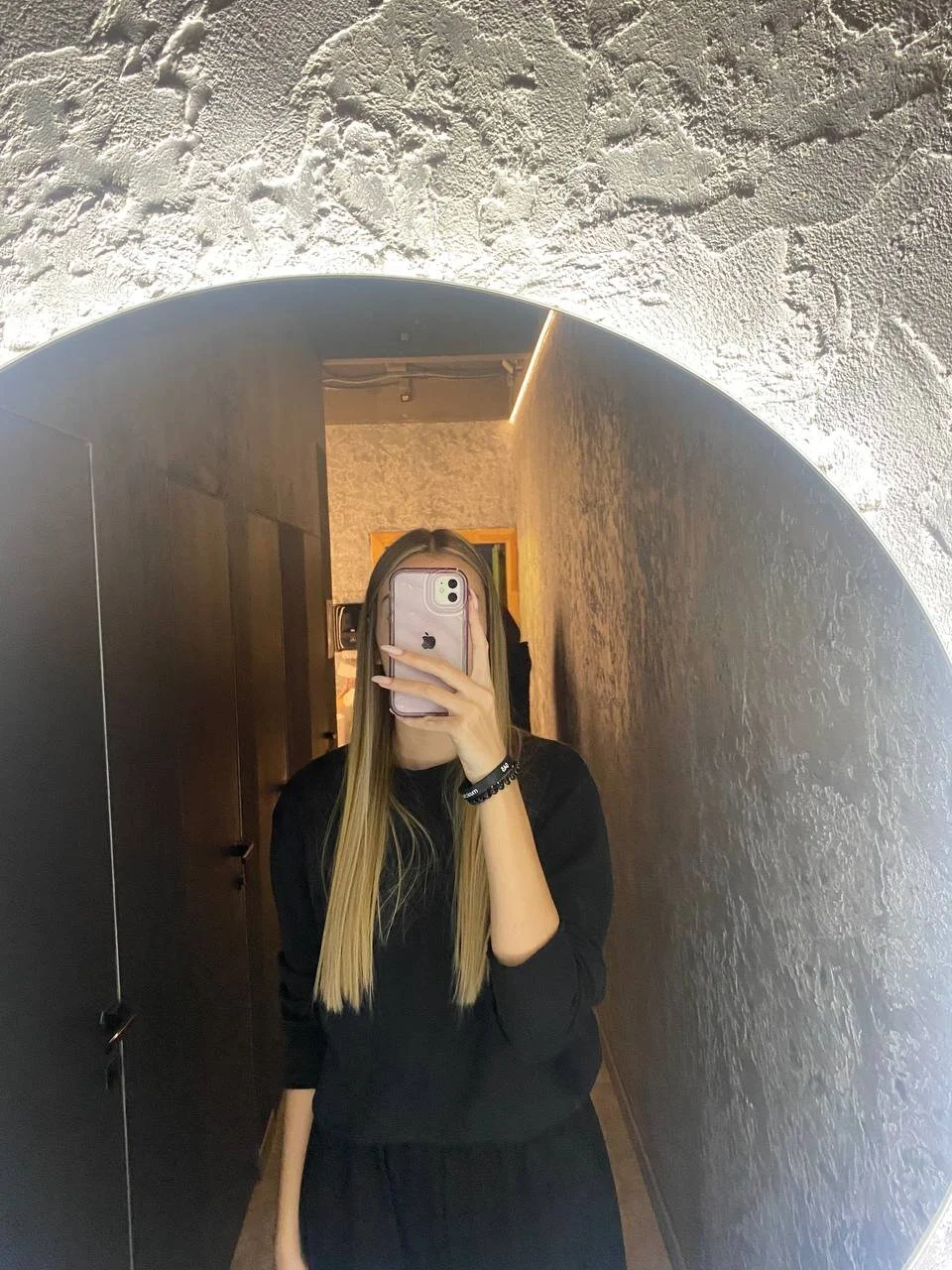 XXX Porn Photo of Nude BrynnHolverson 25