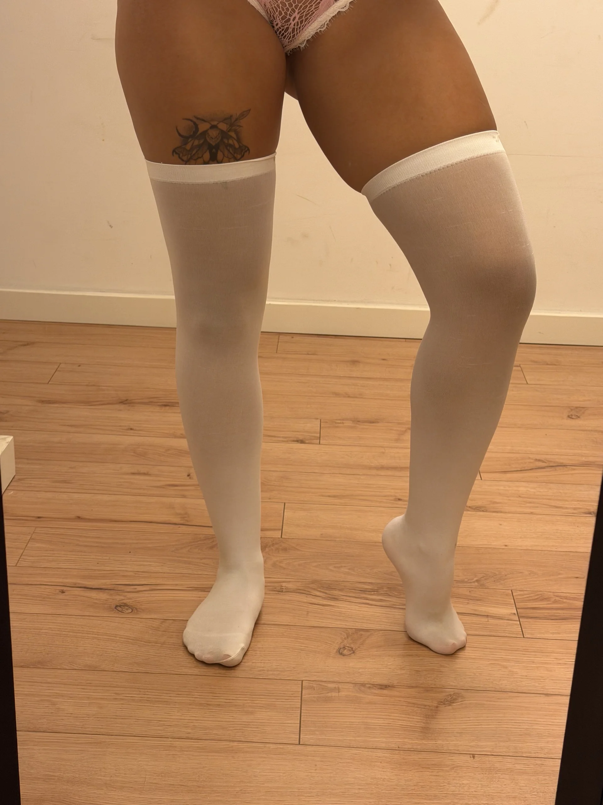 XXX Porn Photo of Nude rossilaari 32