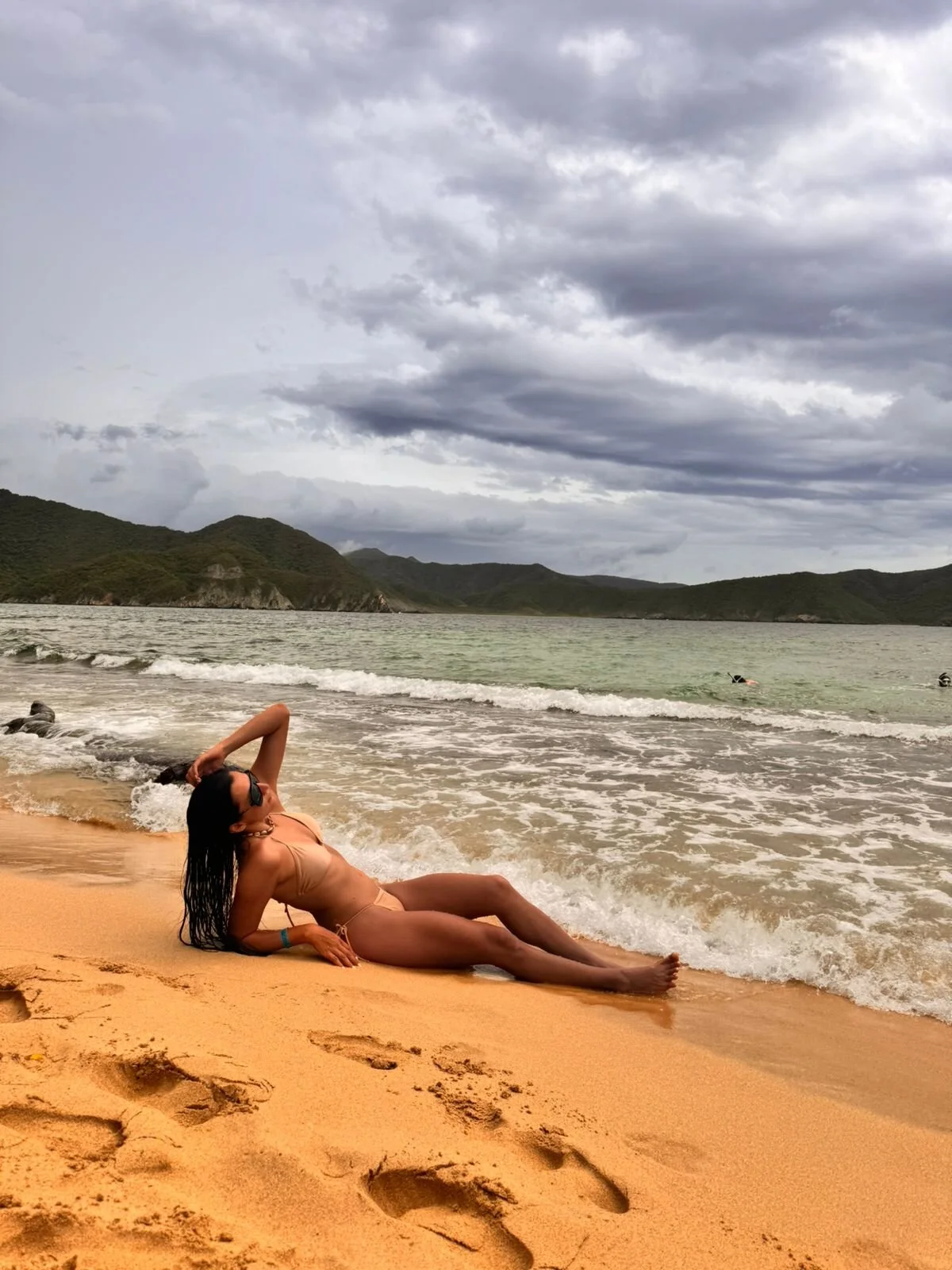 XXX Porn Photo of Nude coniie_jhons 28