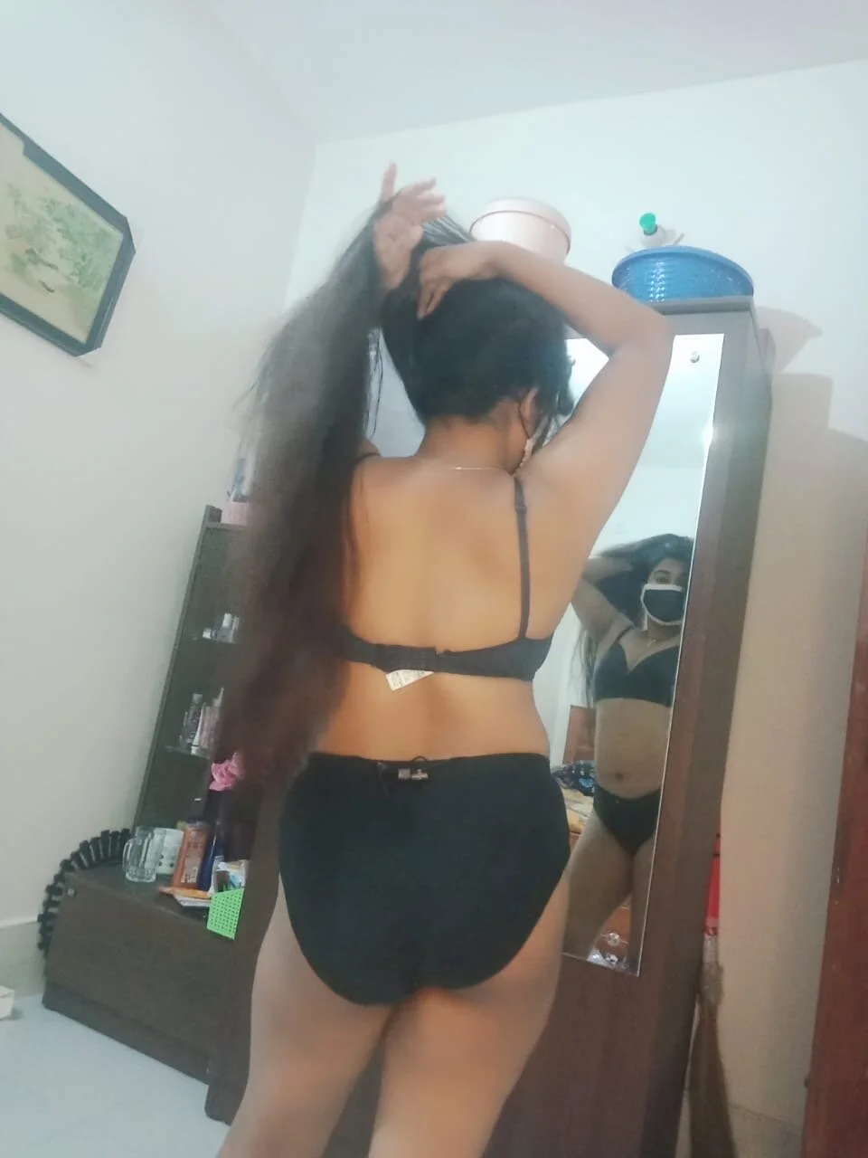 XXX Porn Photo of Nude Fuck_Girl_Nuri 1