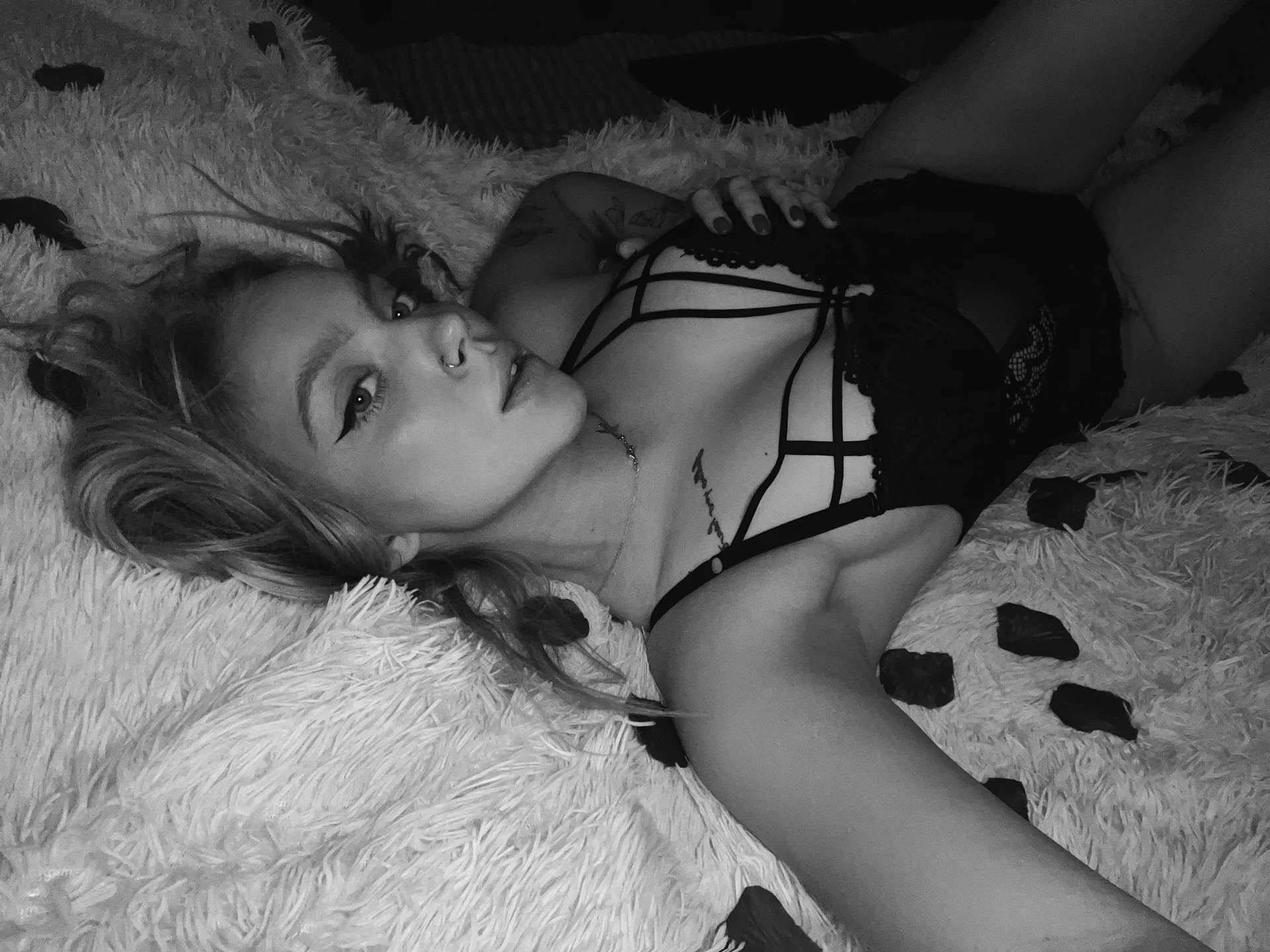 XXX Porn Photo of Nude Simply_Chelsea 11
