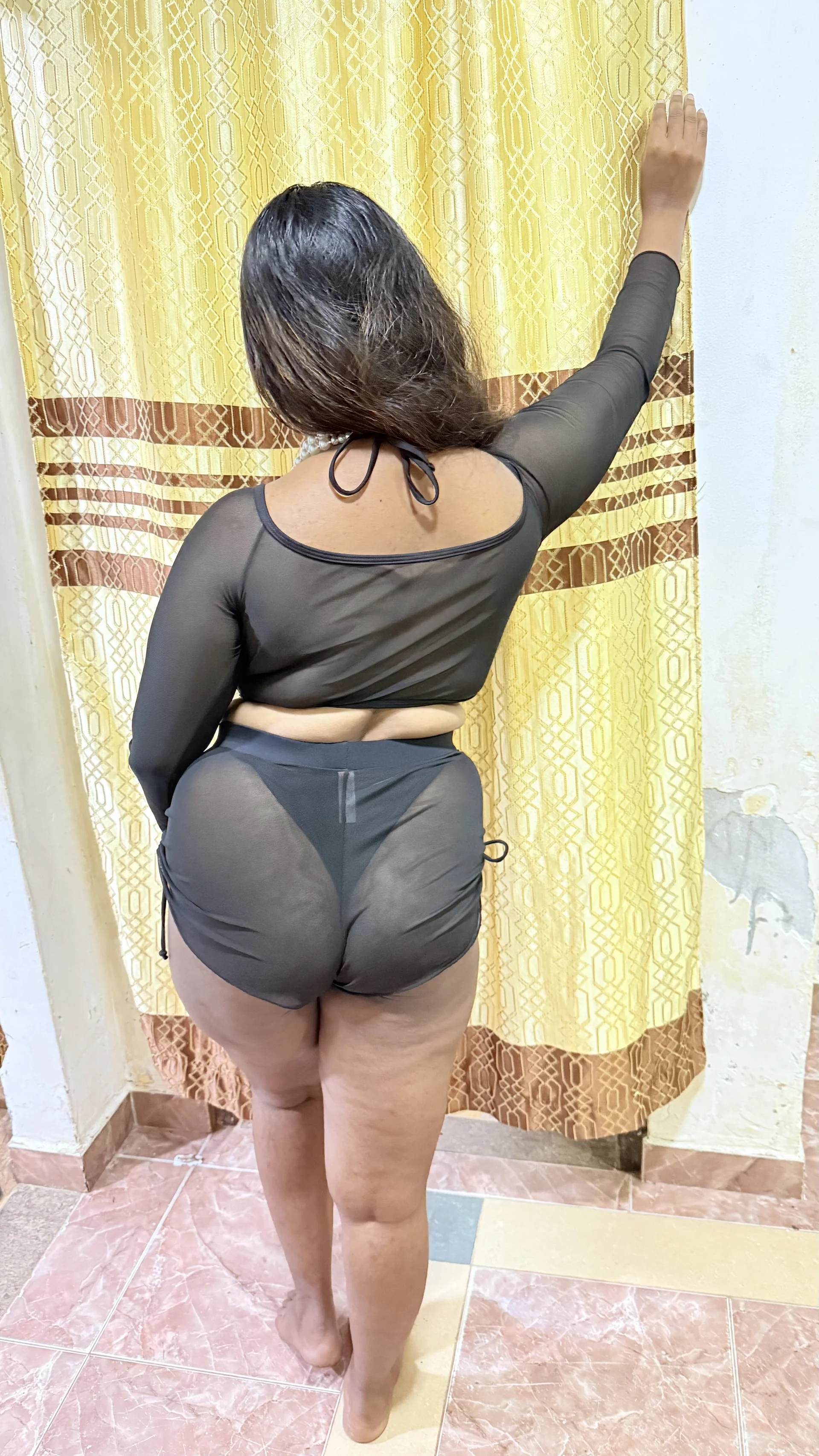 XXX Porn Photo of Nude TiedShow 5