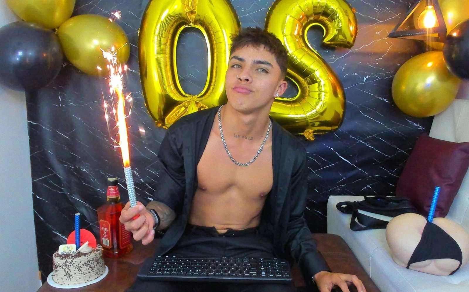 XXX Porn Photo of Nude James1Leee 4