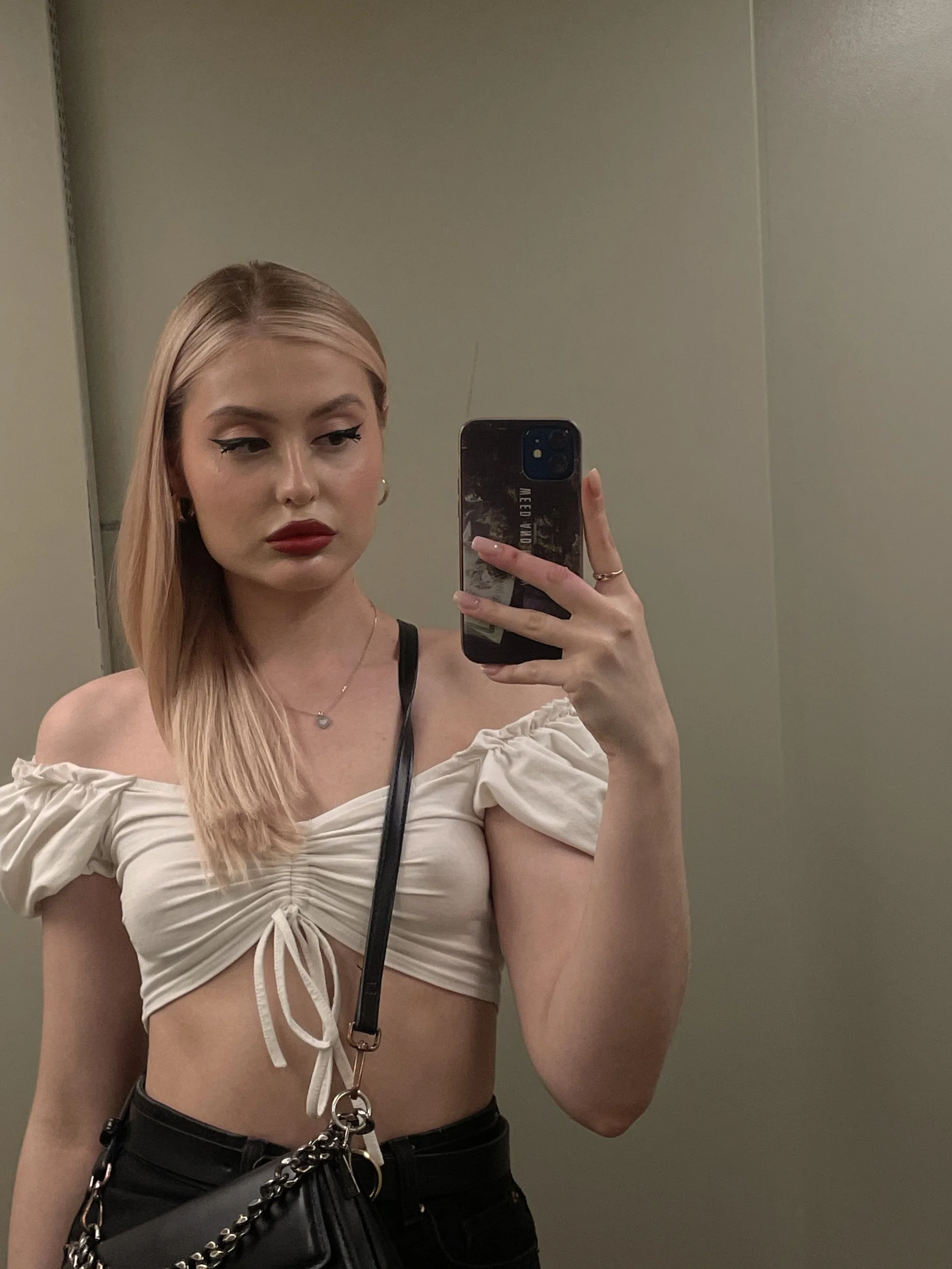 XXX Porn Photo of Nude Sweet_Anny22 145