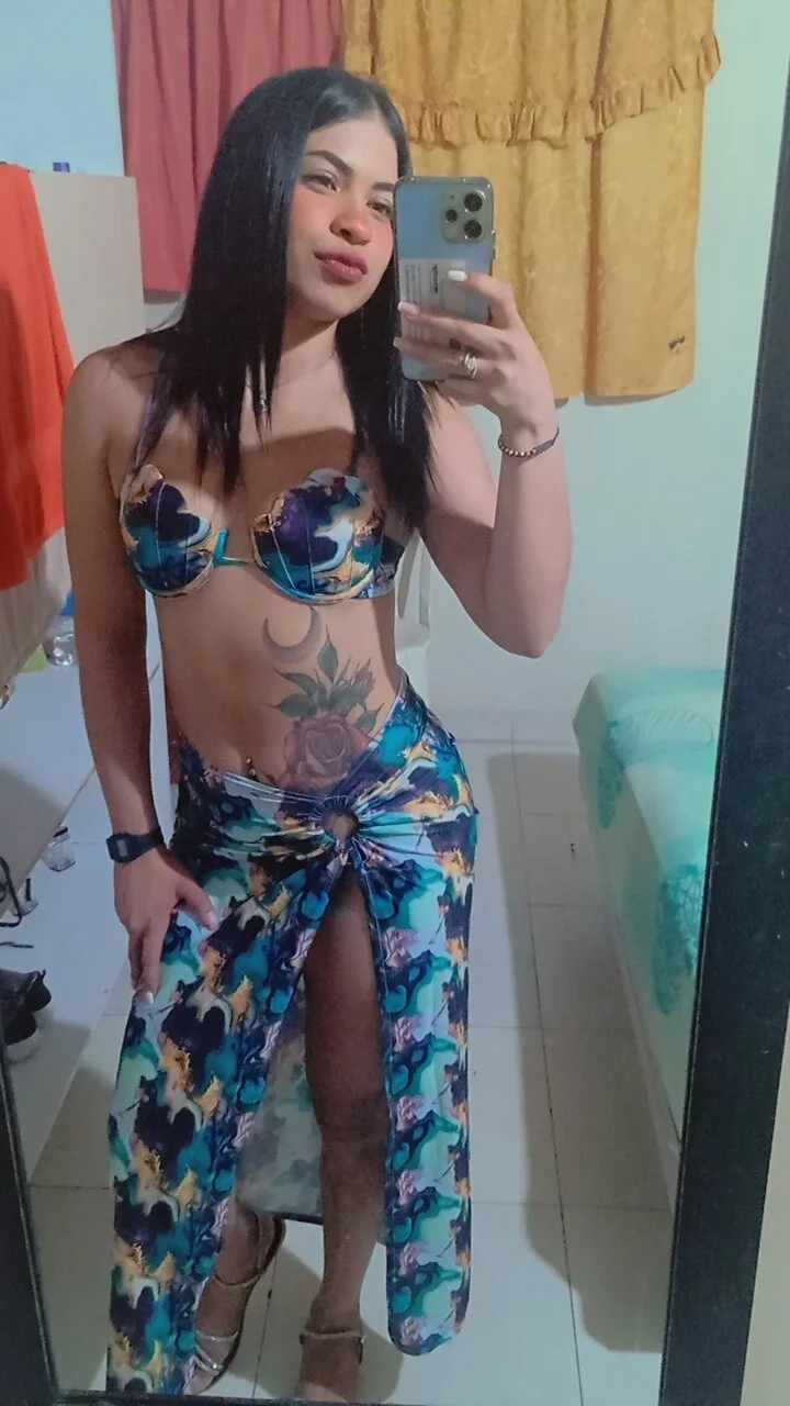 XXX Porn Photo of Nude Luisana_Yc 5