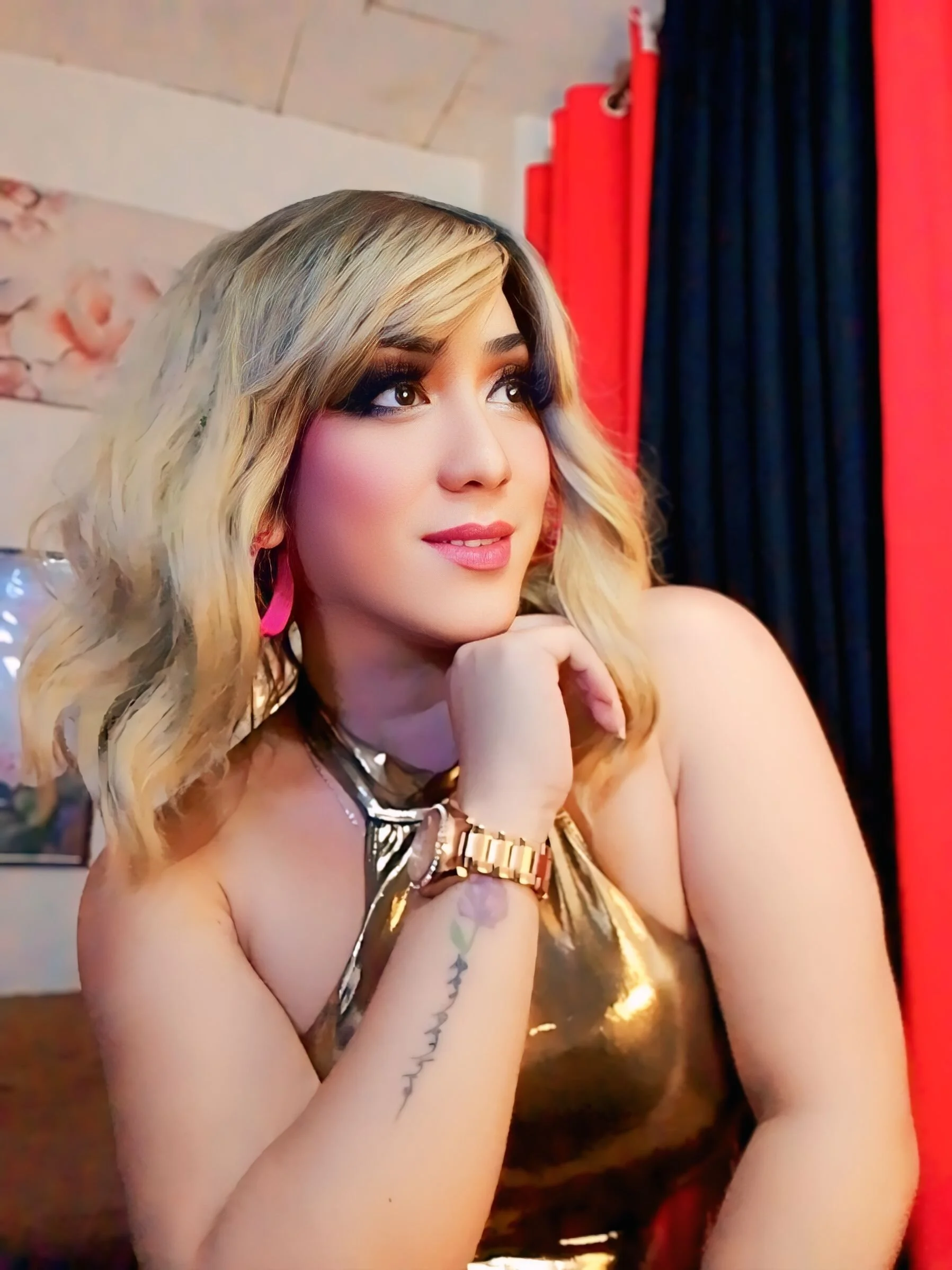 XXX Porn Photo of Nude TsCumWild 19