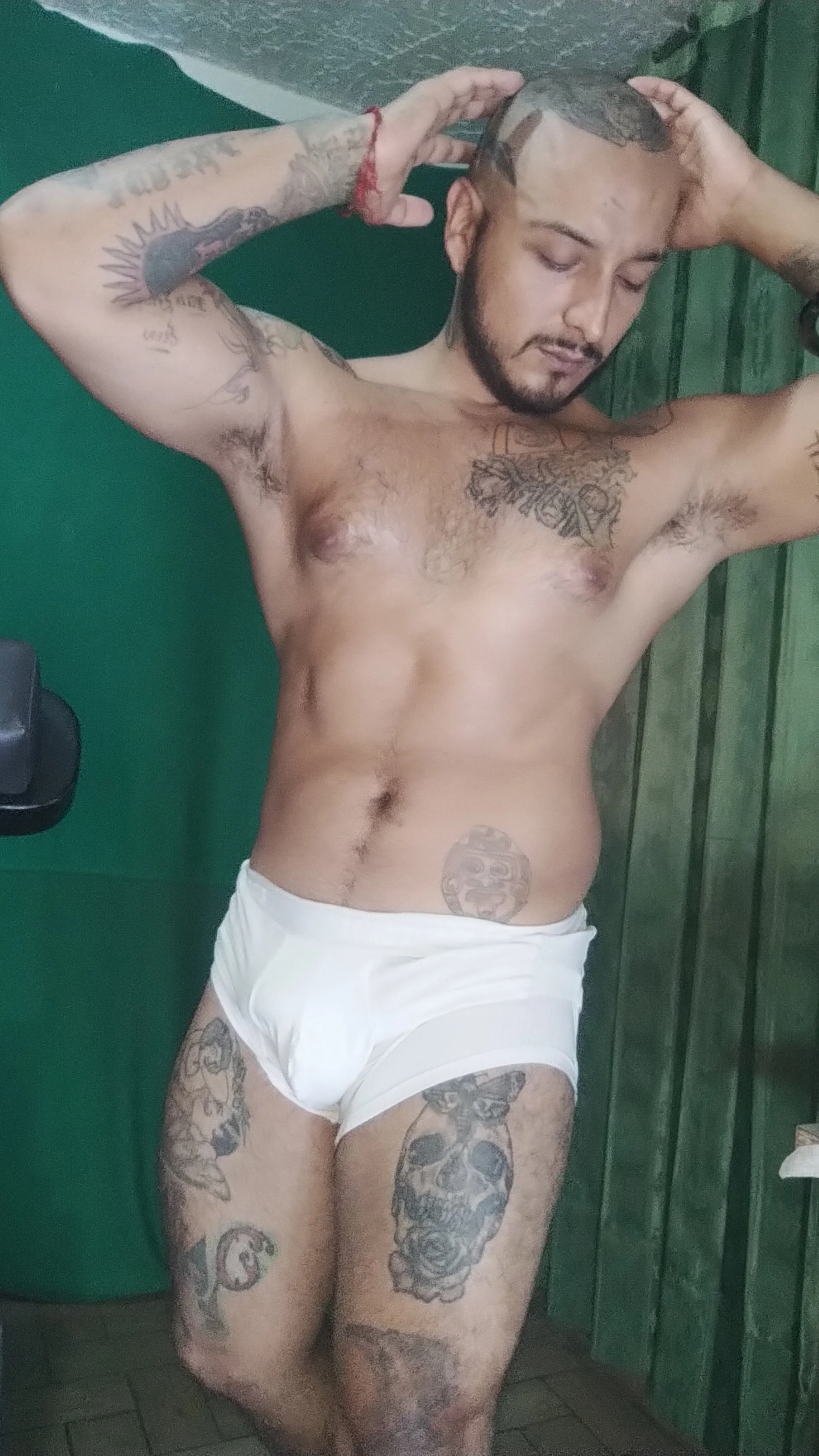 XXX Porn Photo of Nude KenllyH 72